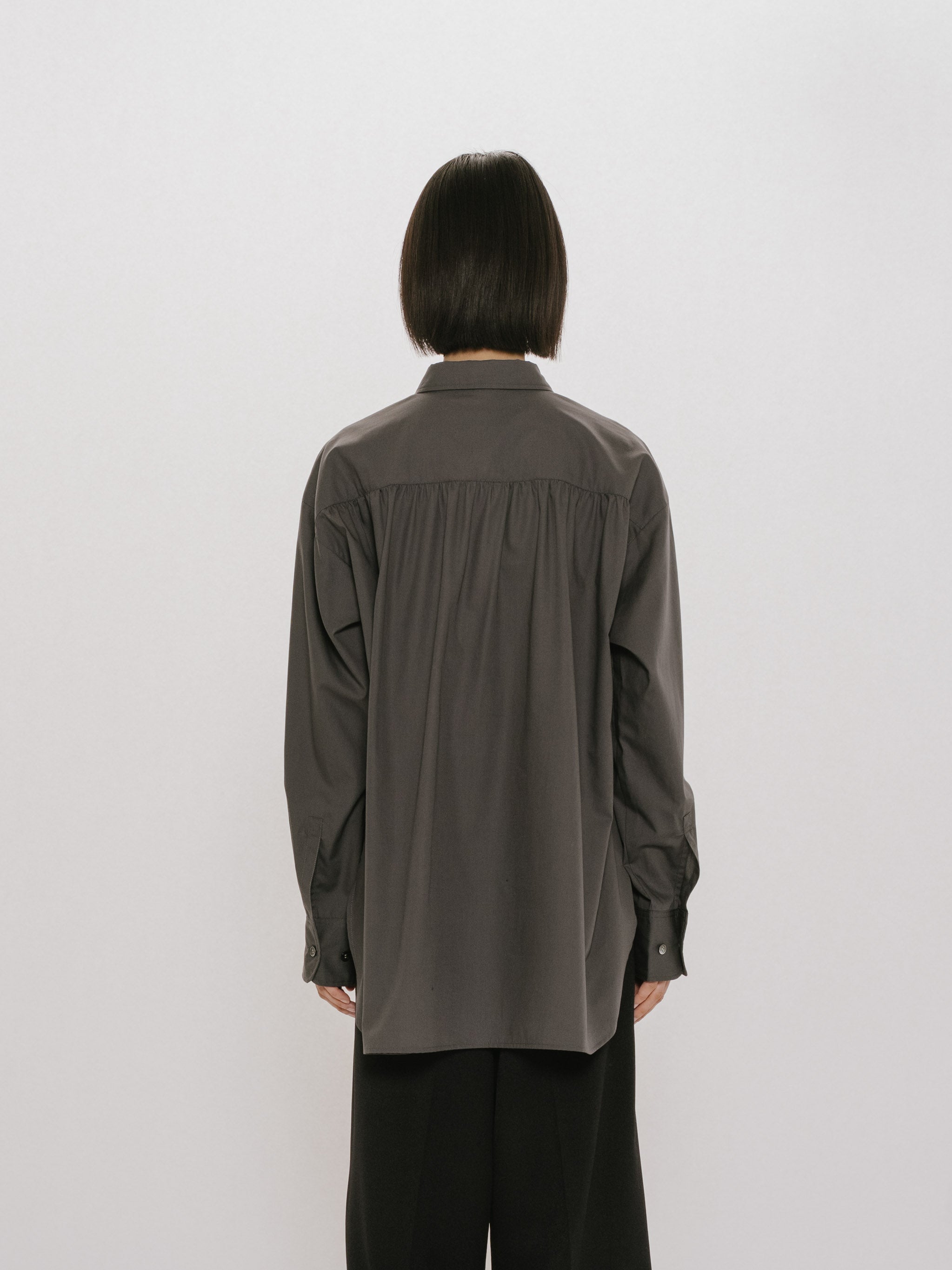 basic backgathered shirt