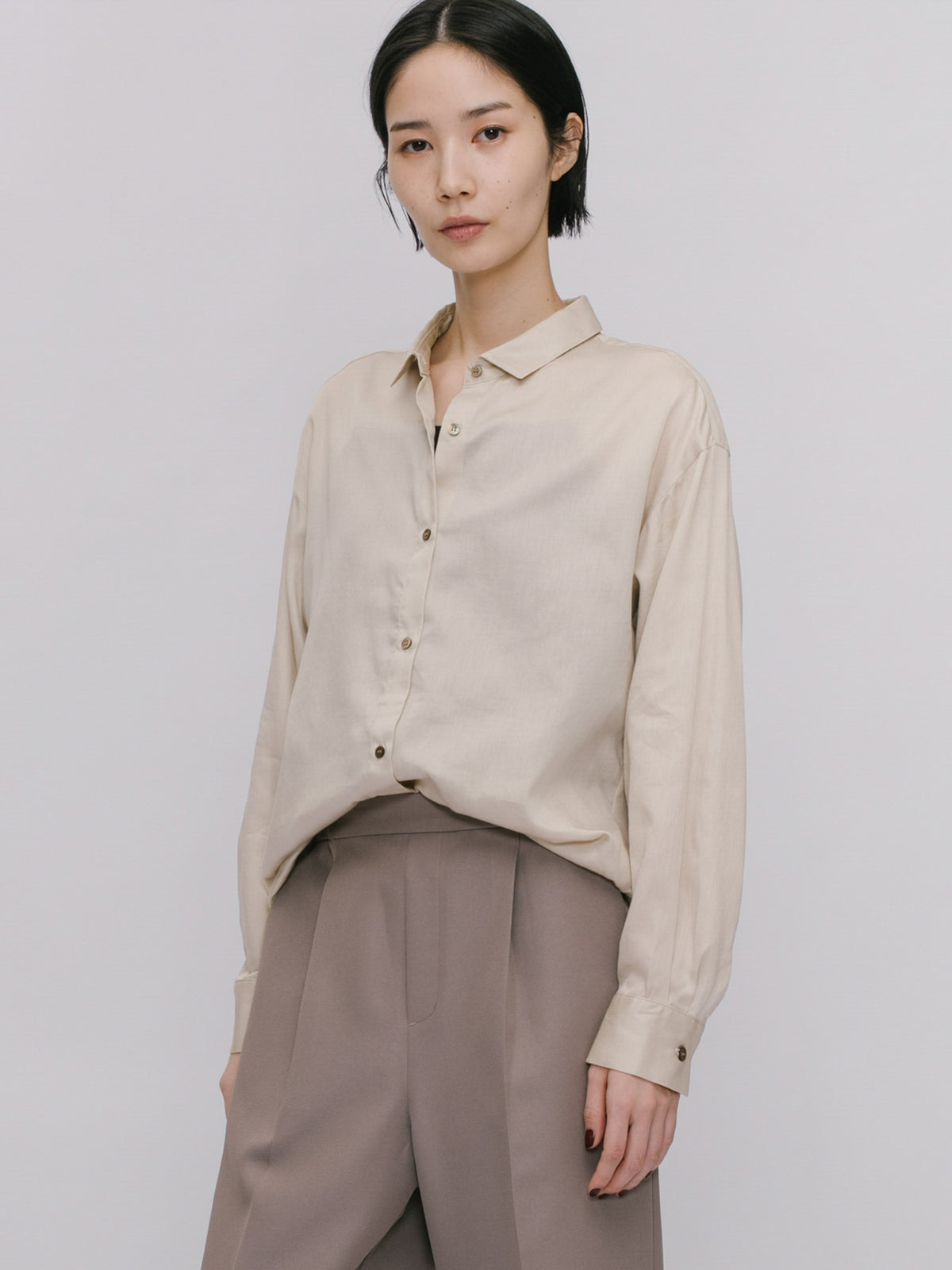small collar shirt