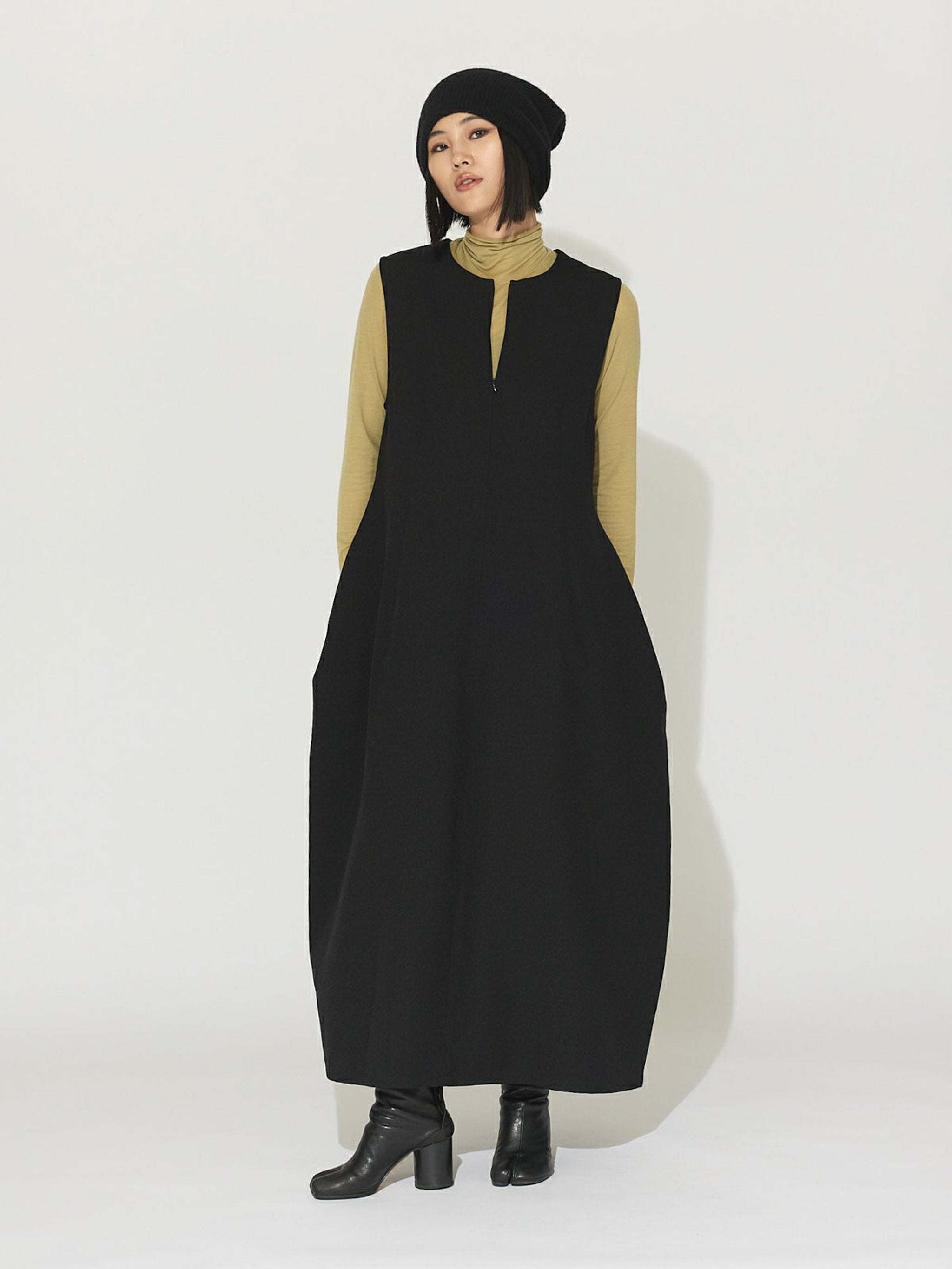 フィットコクーンワンピース