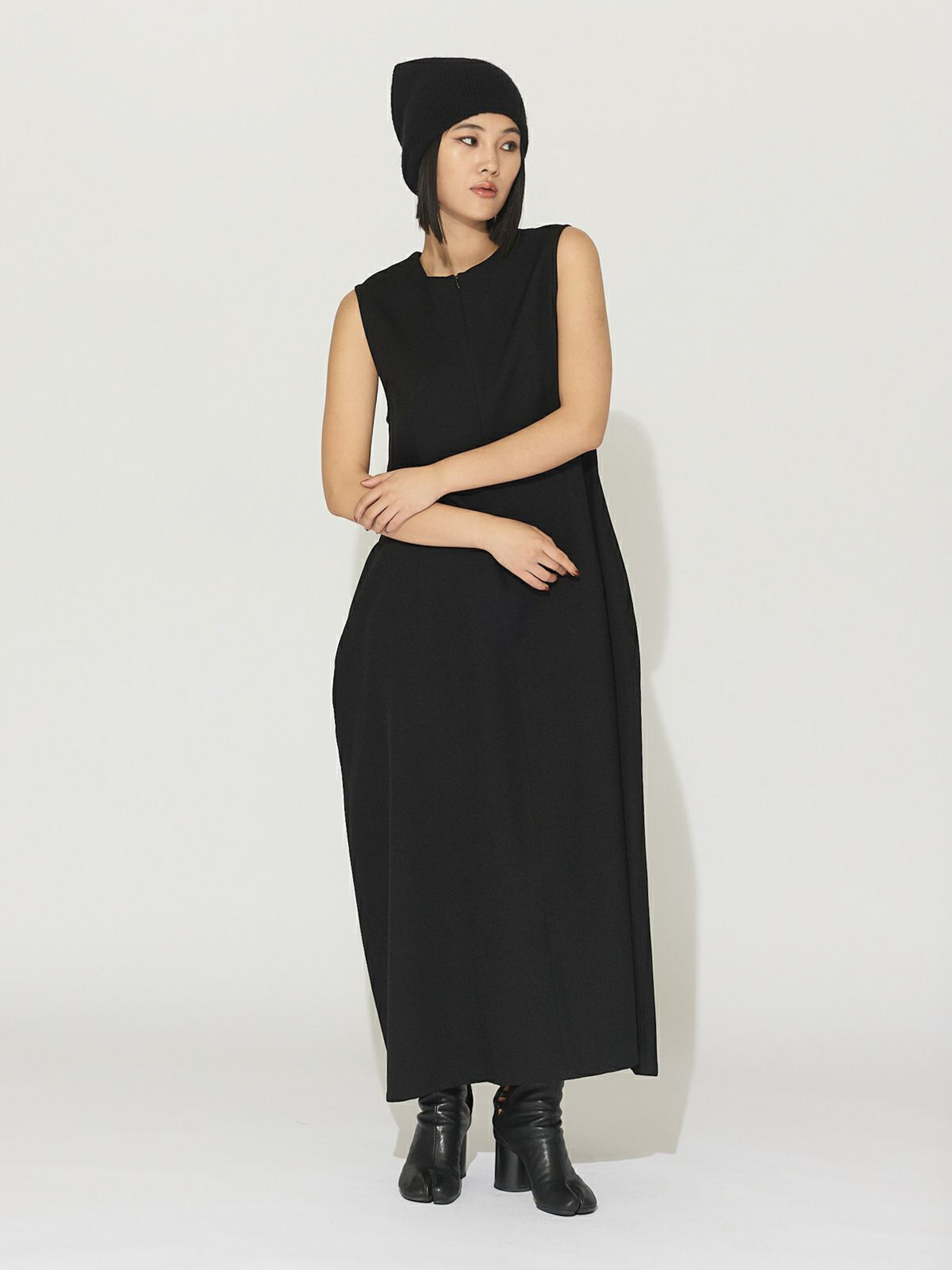 フィットコクーンワンピース