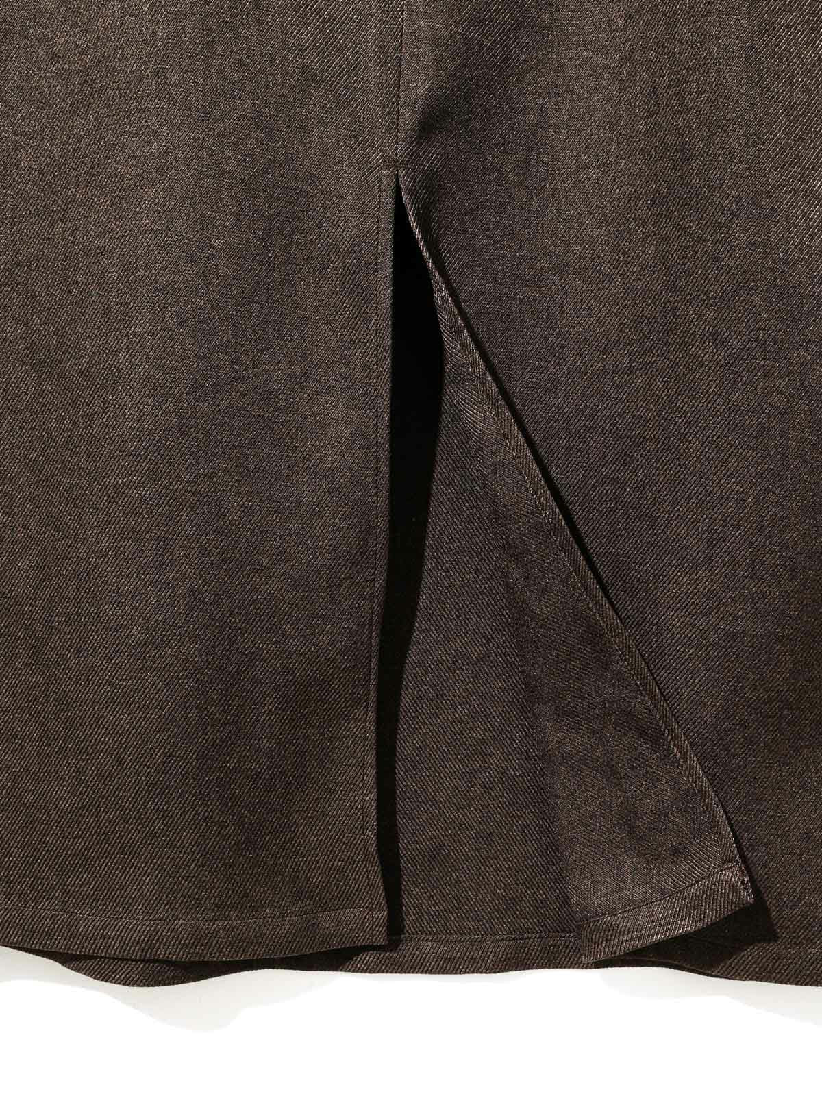 hi-neck no sleeve one-piece