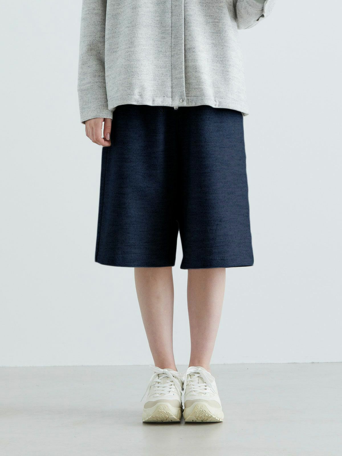 ハーフレングスフレアパンツ(3-1029)