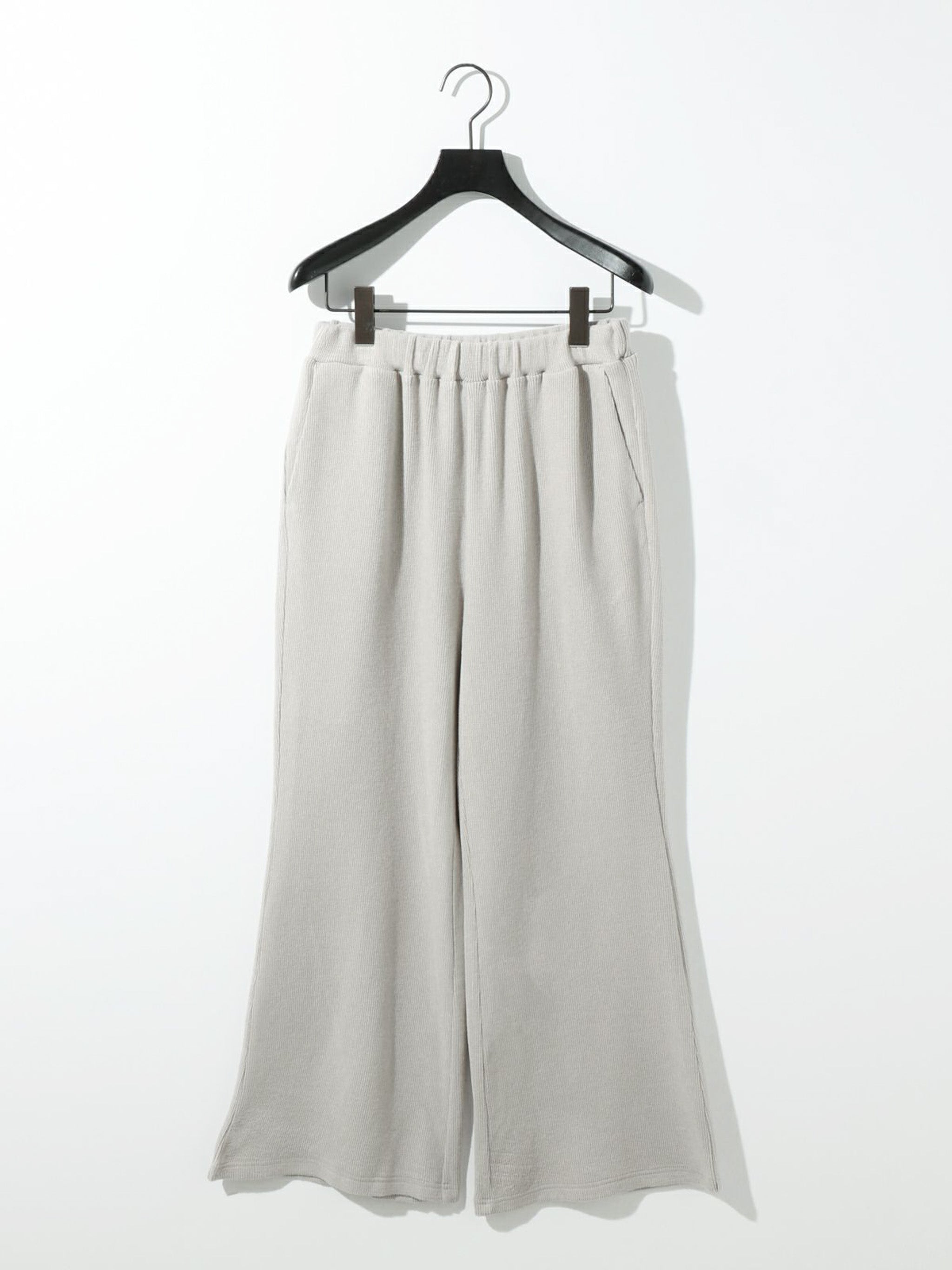 リブフレアパンツ