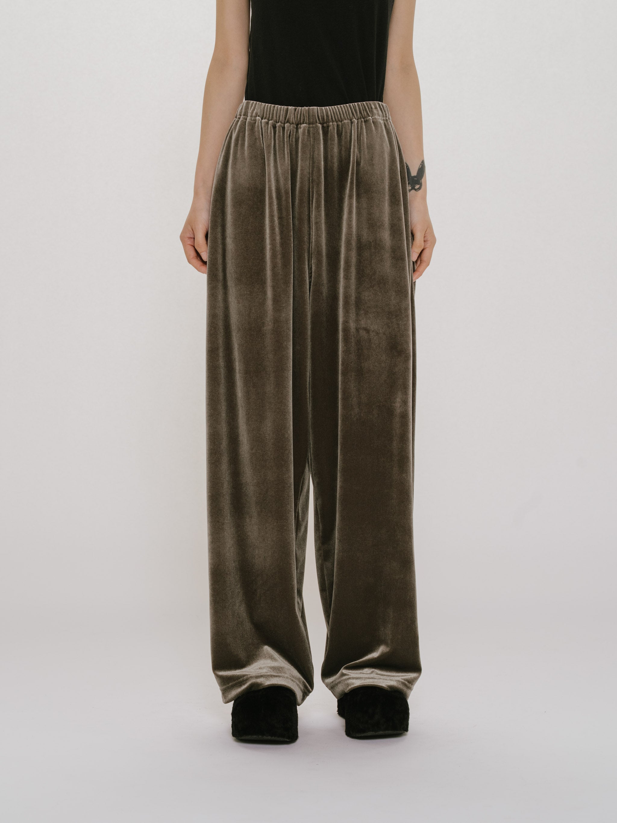 relax velour pants