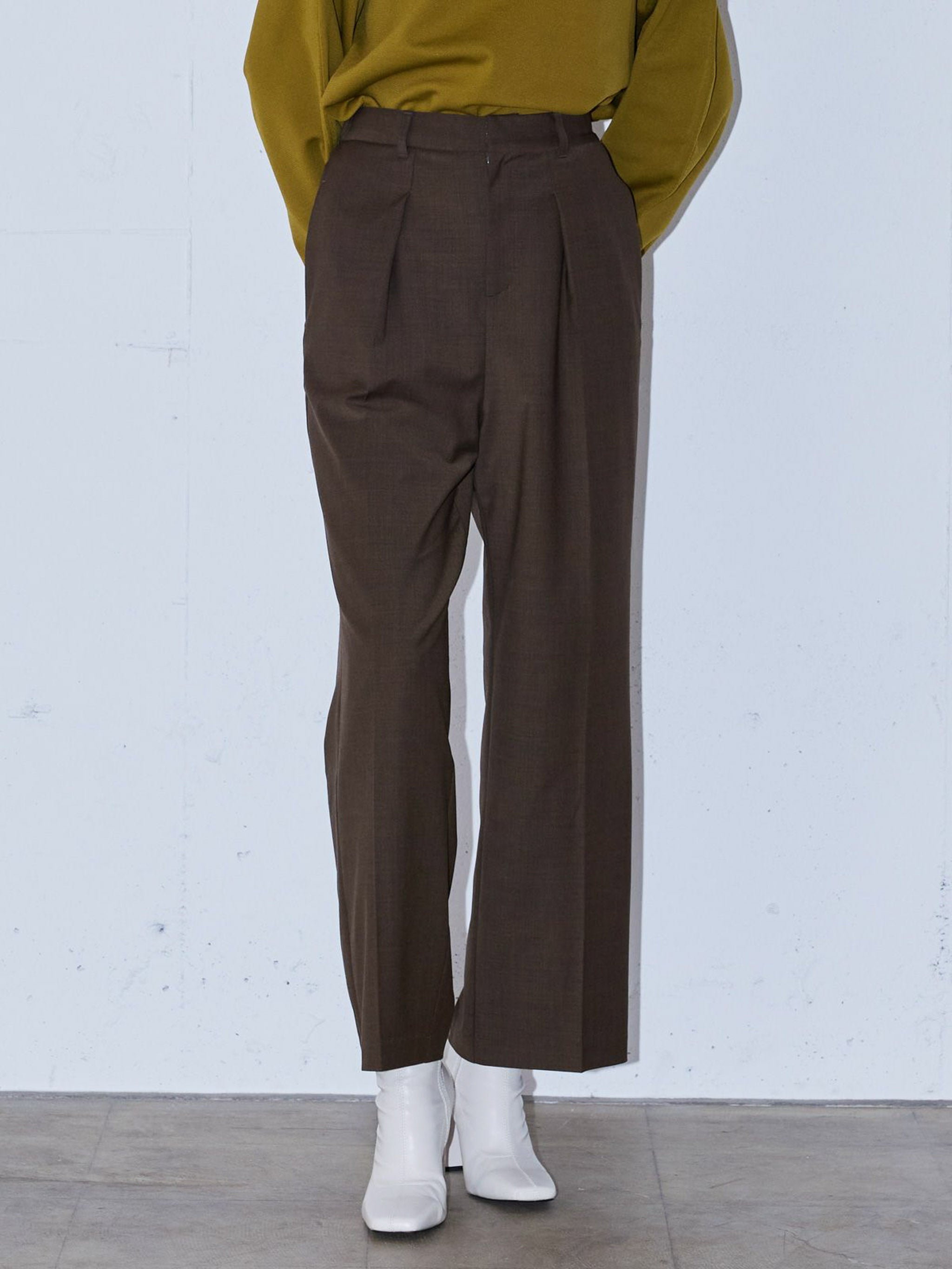 センタープレスストレートパンツ(3-1014)