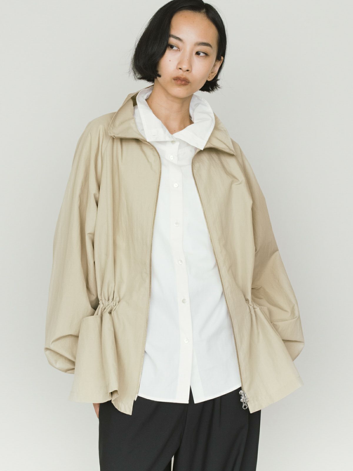 tent line zip blouson