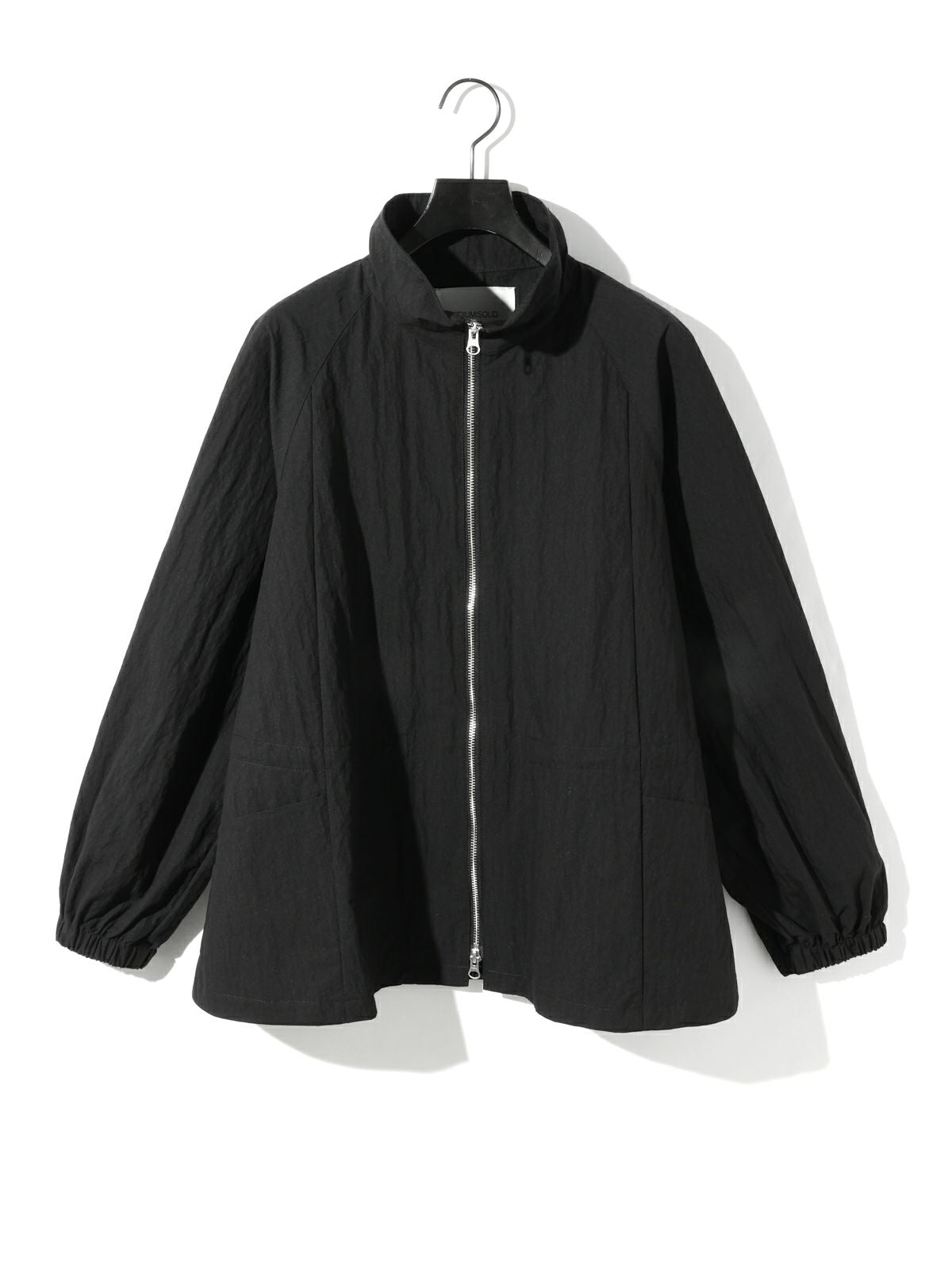 tent line zip blouson
