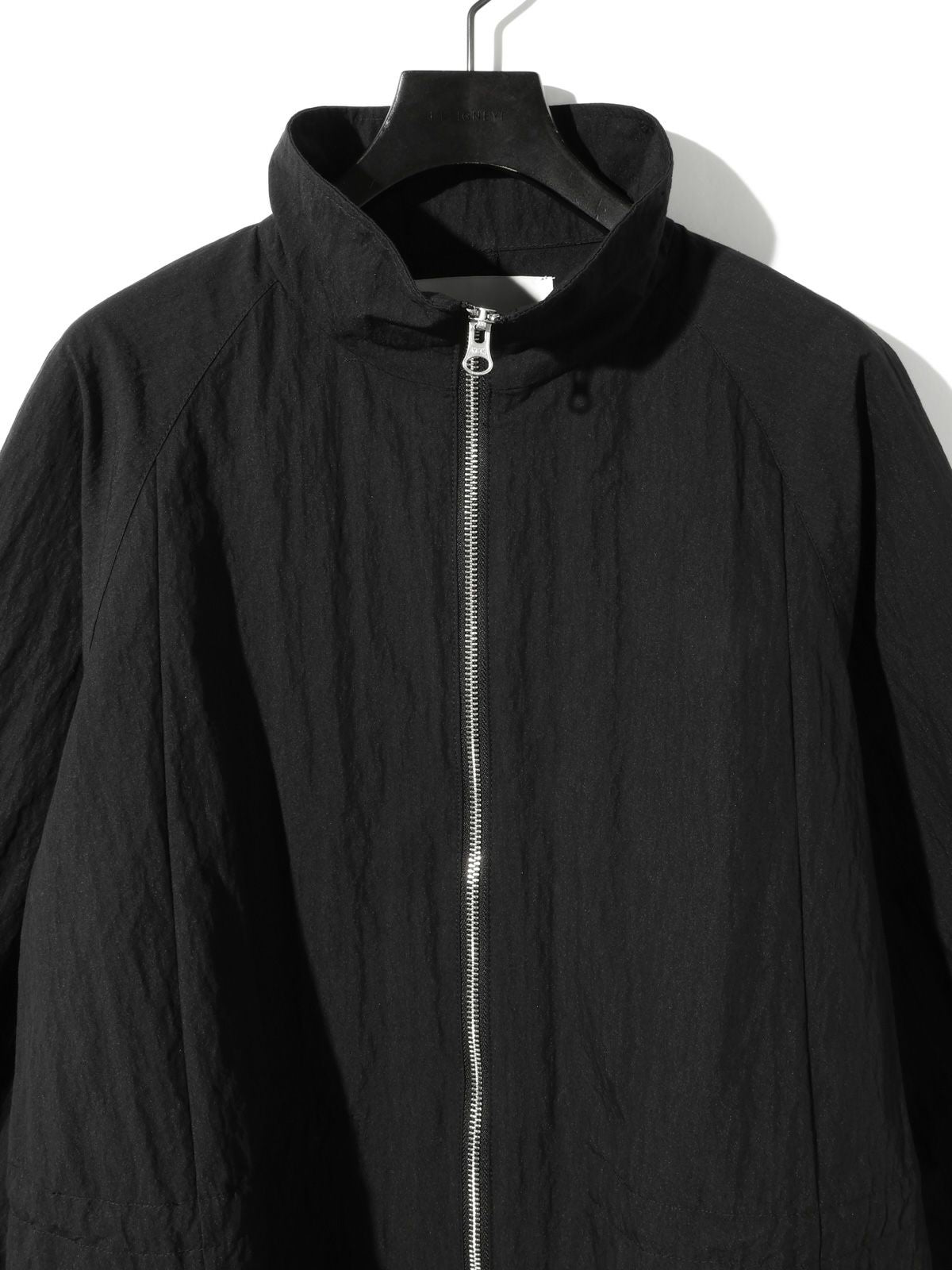 tent line zip blouson