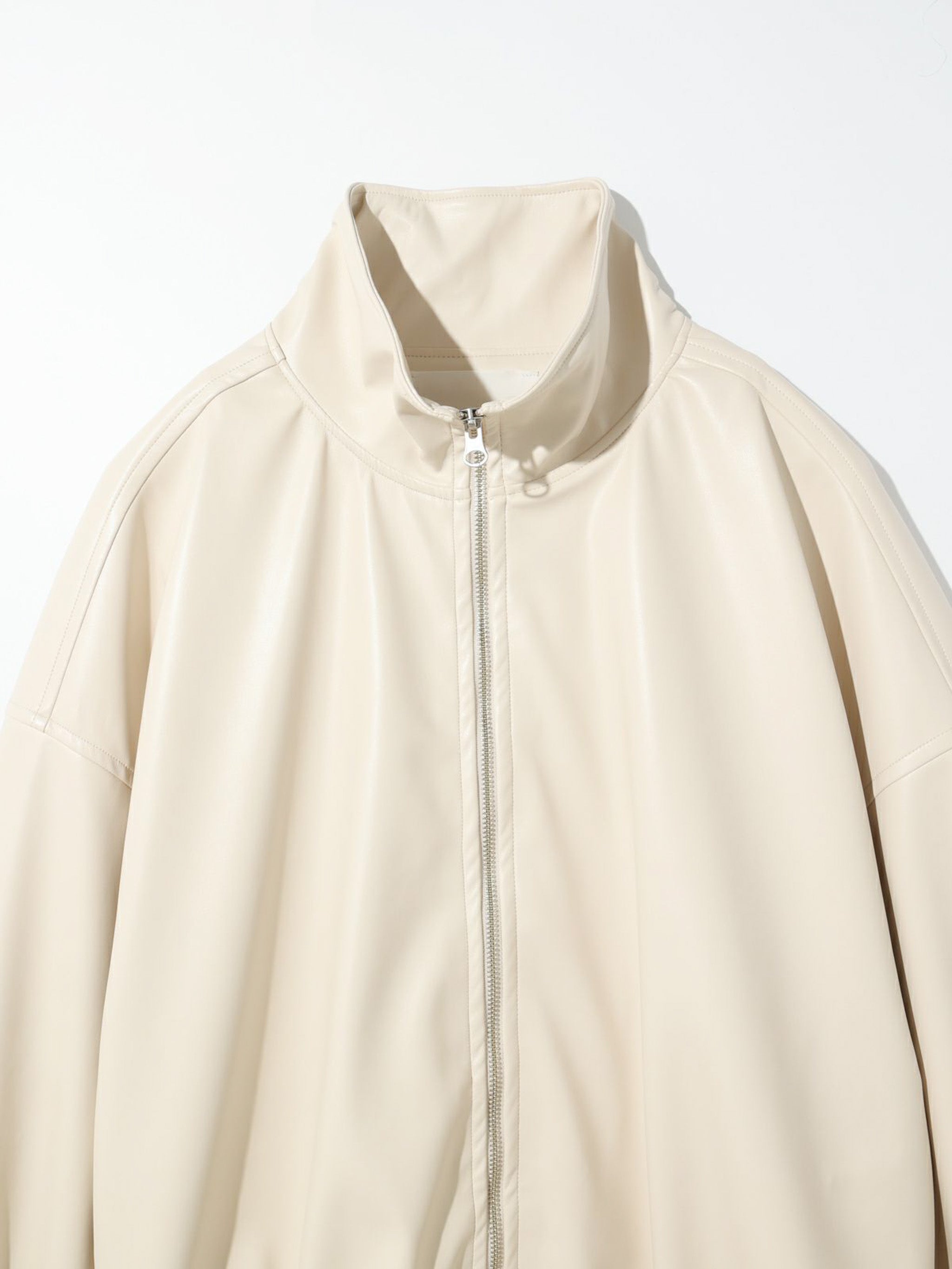 オーバーサイズシンセティックレザーブルゾン