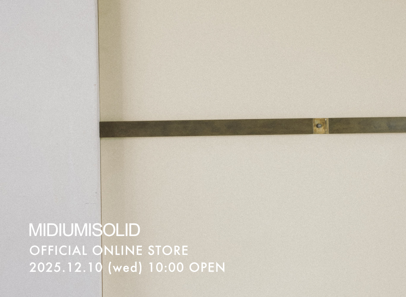MIDIUMISOLID ONLINE STORE OPEN