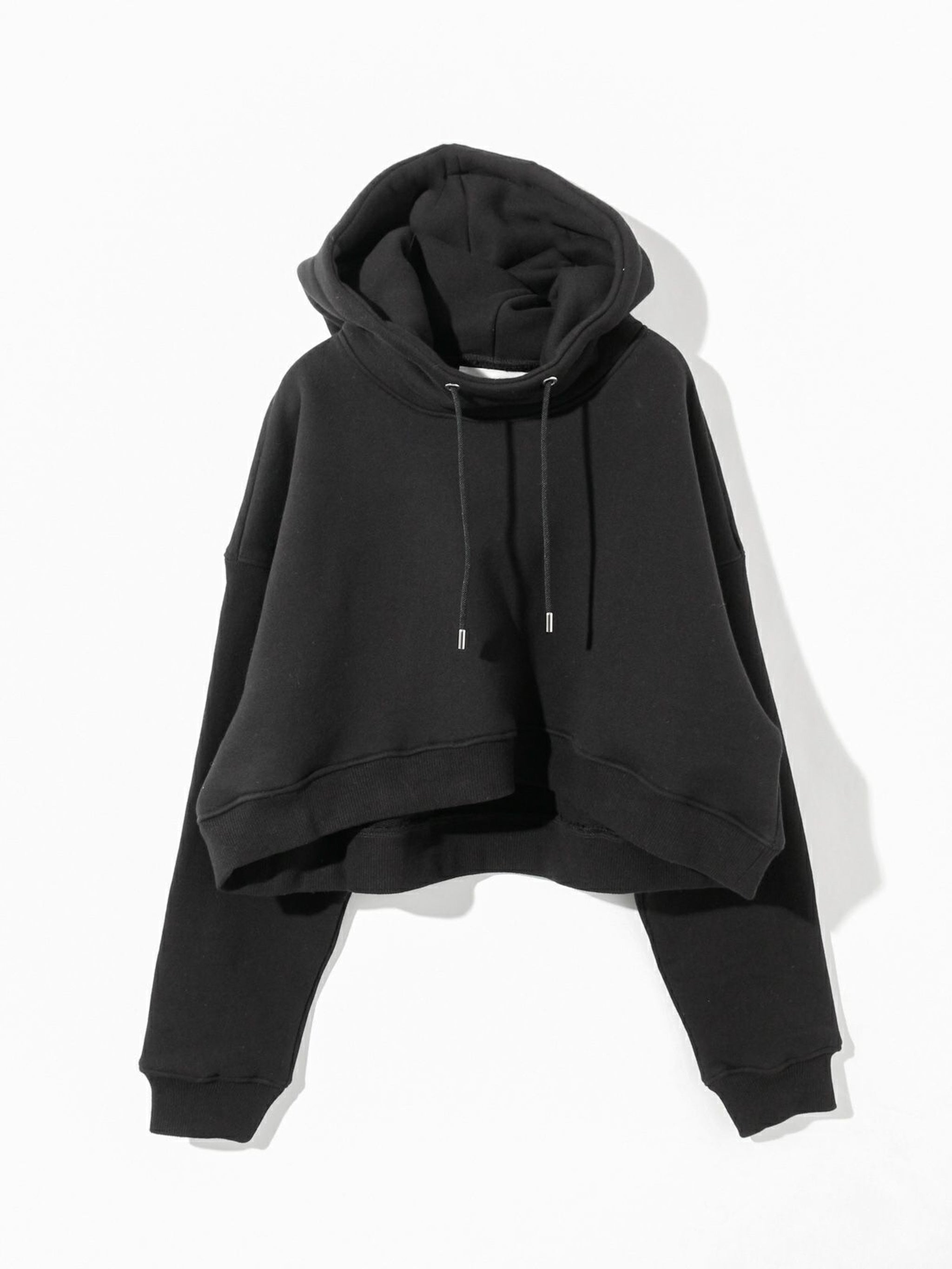 hooded short pullover