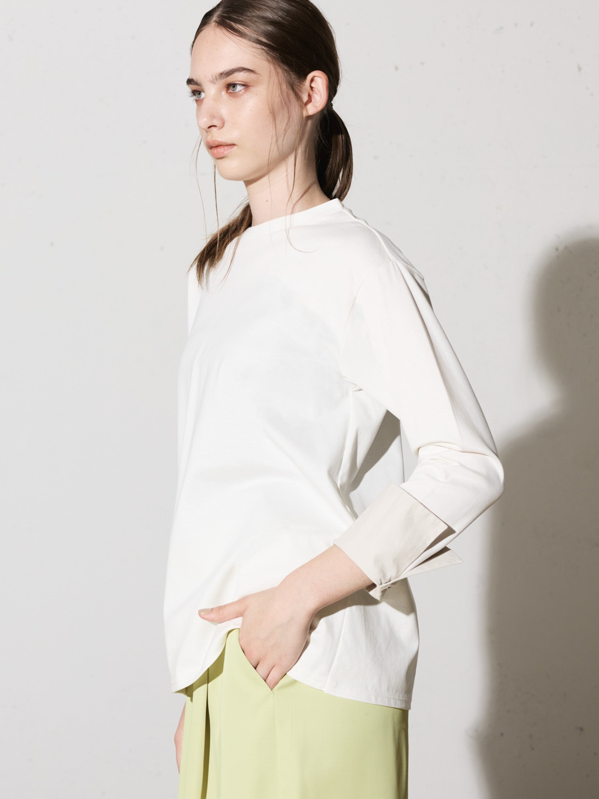 cuff switch pullover