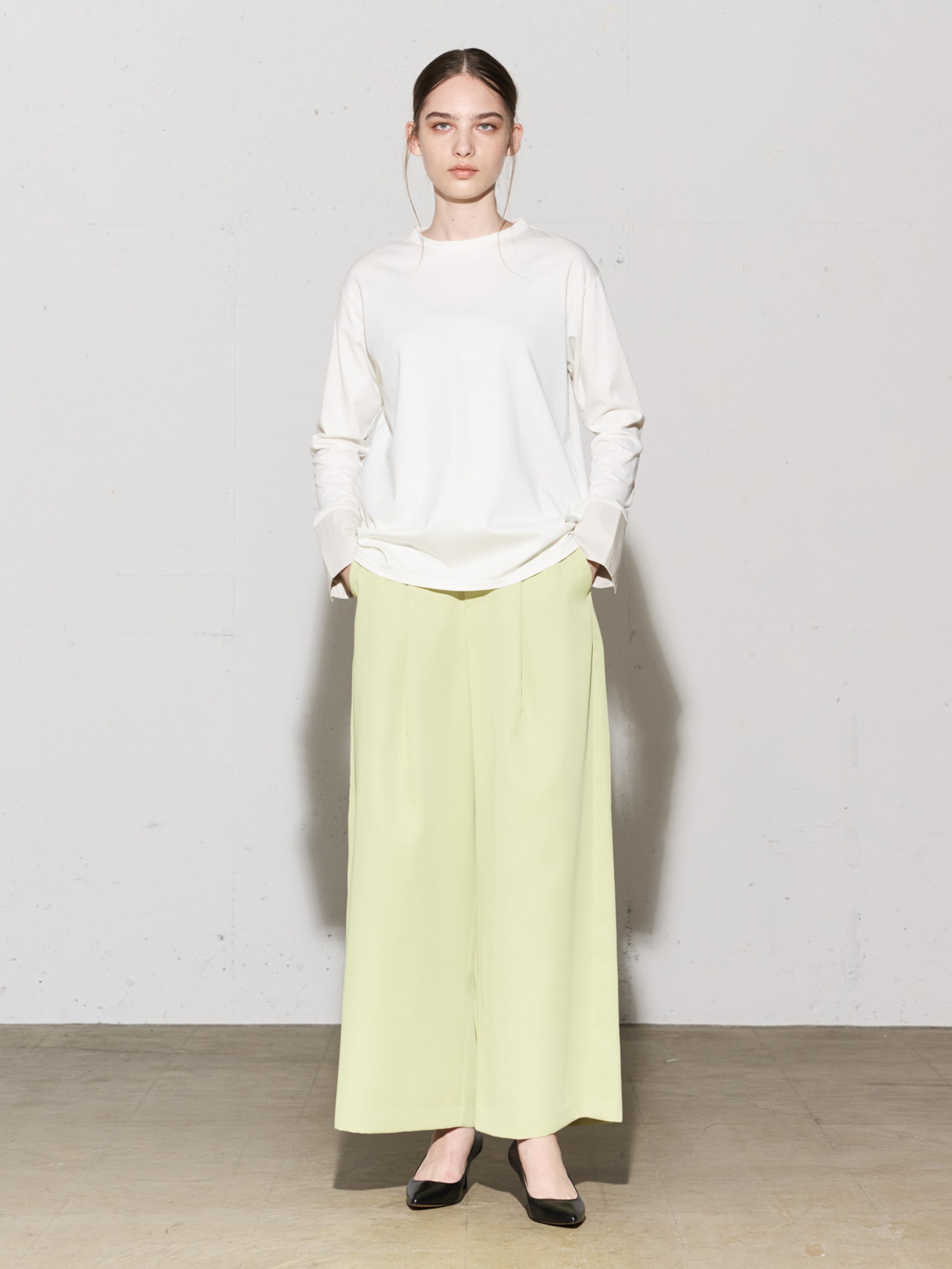 cuff switch pullover