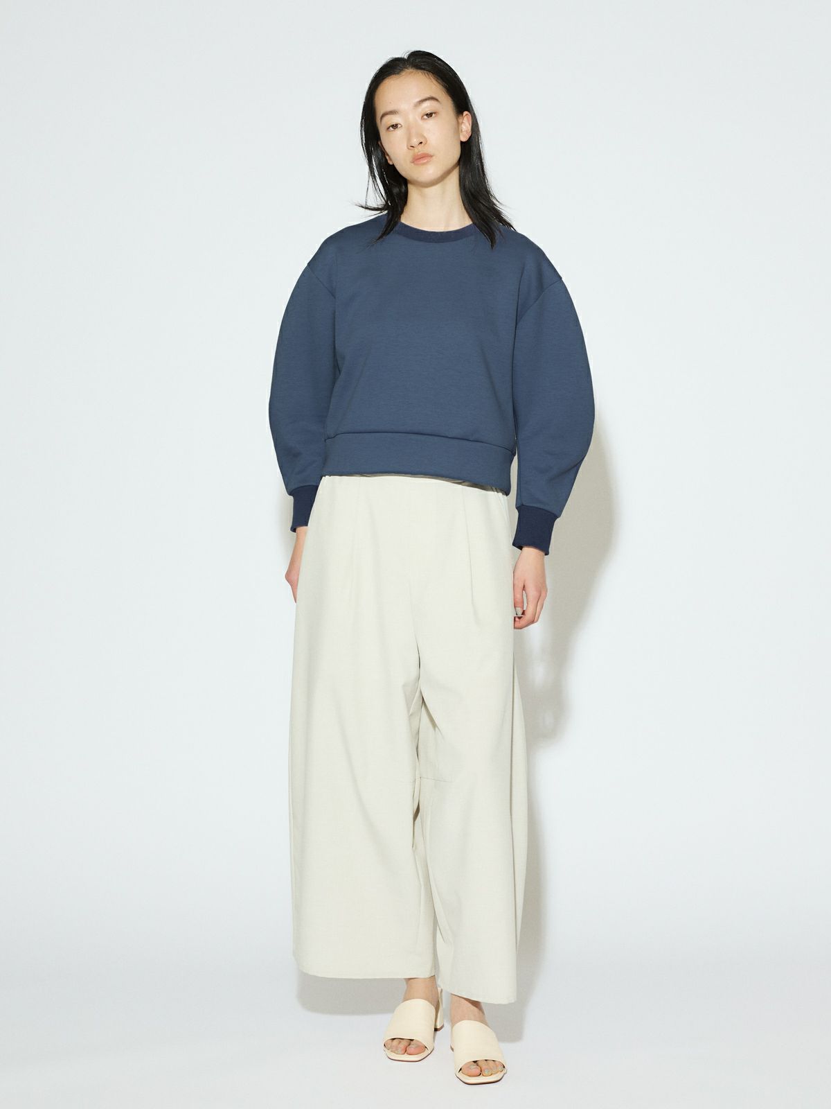 curve sleeve double-knit pullover