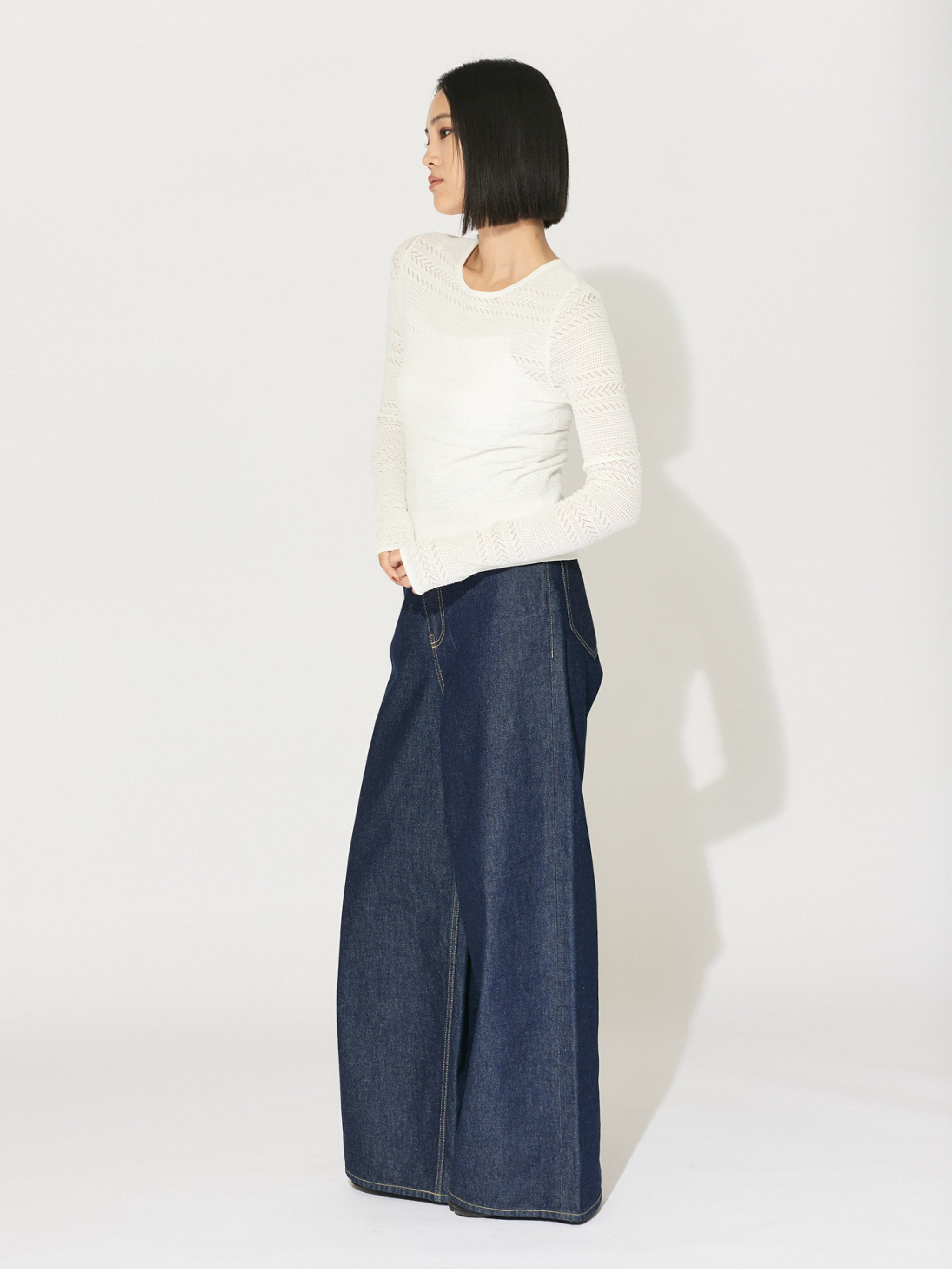 lace knit tight pullover