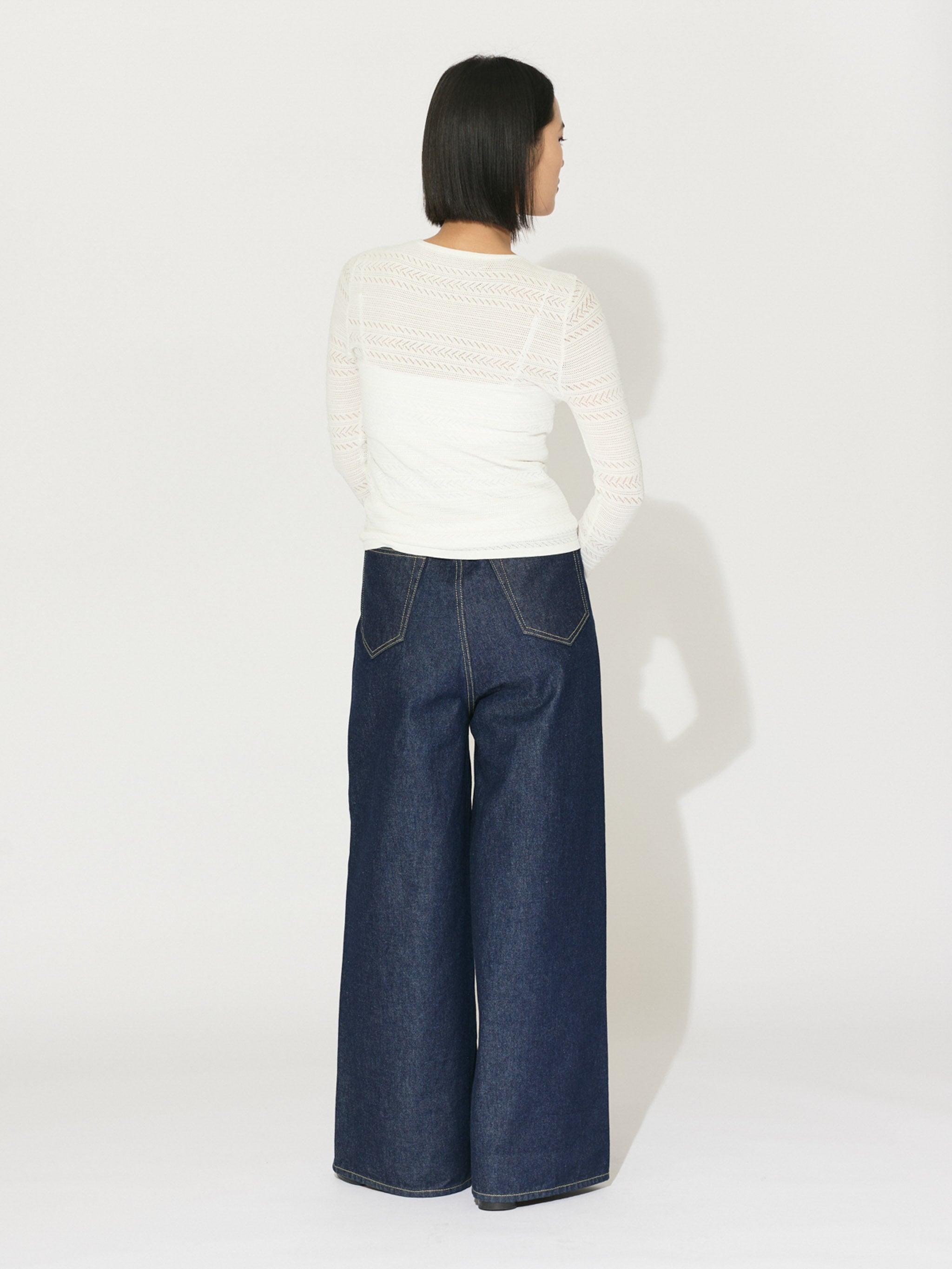 lace knit tight pullover