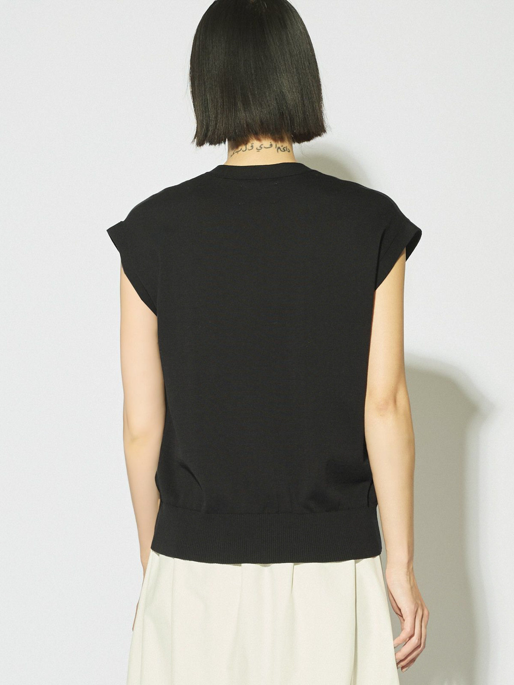 N/S V neck C/D.S