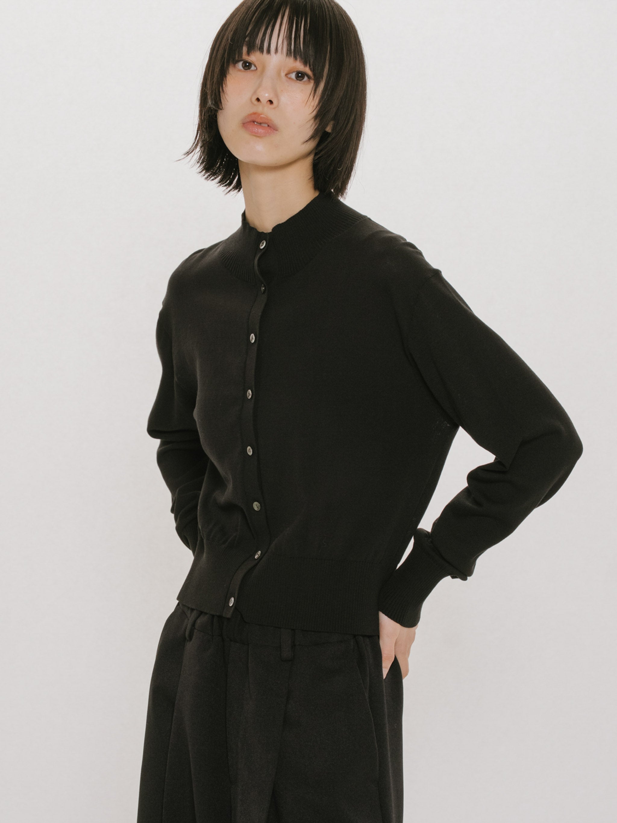 MIDIUMISOLID h/neck short CD