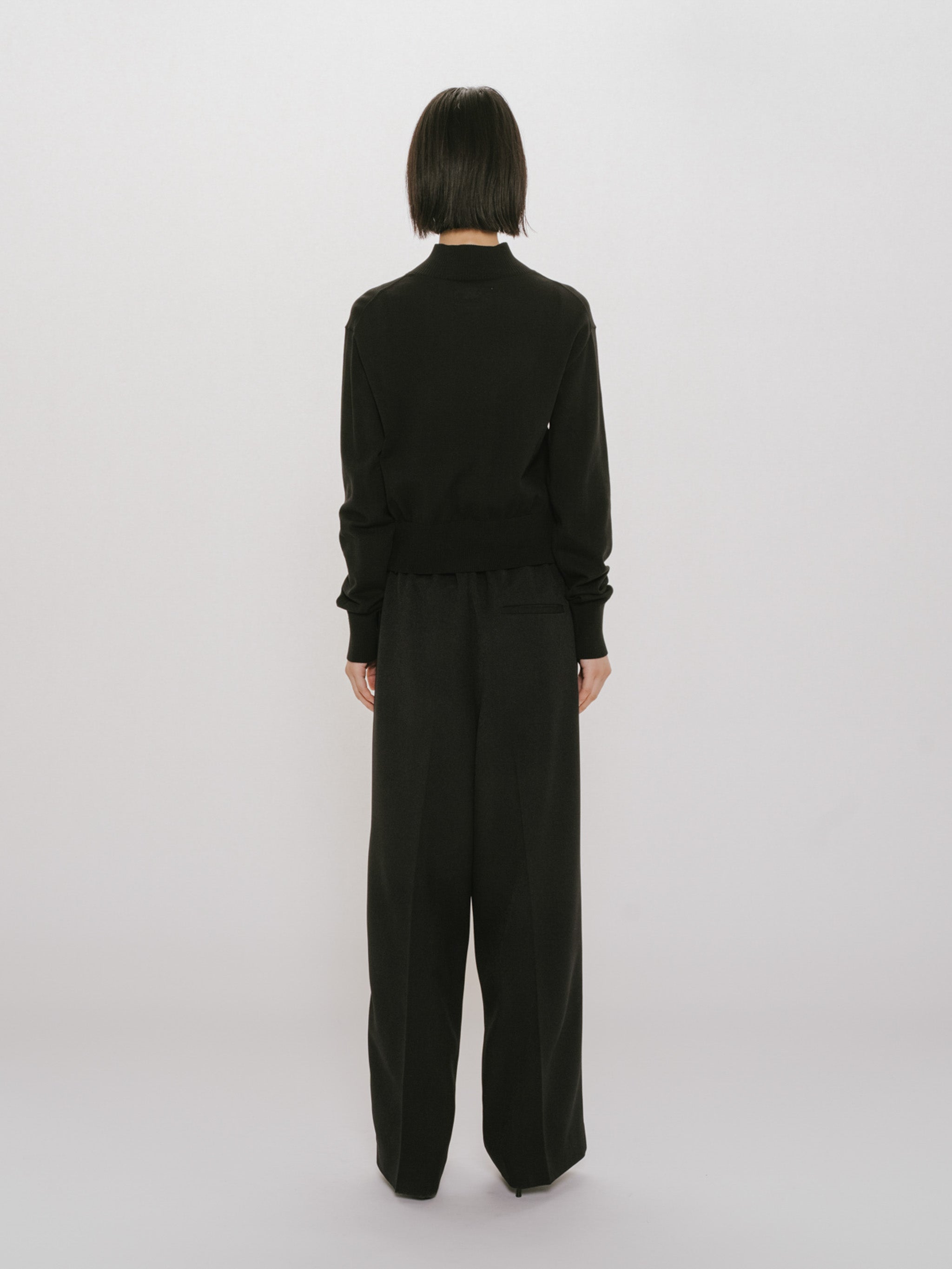 high neck short cardigan