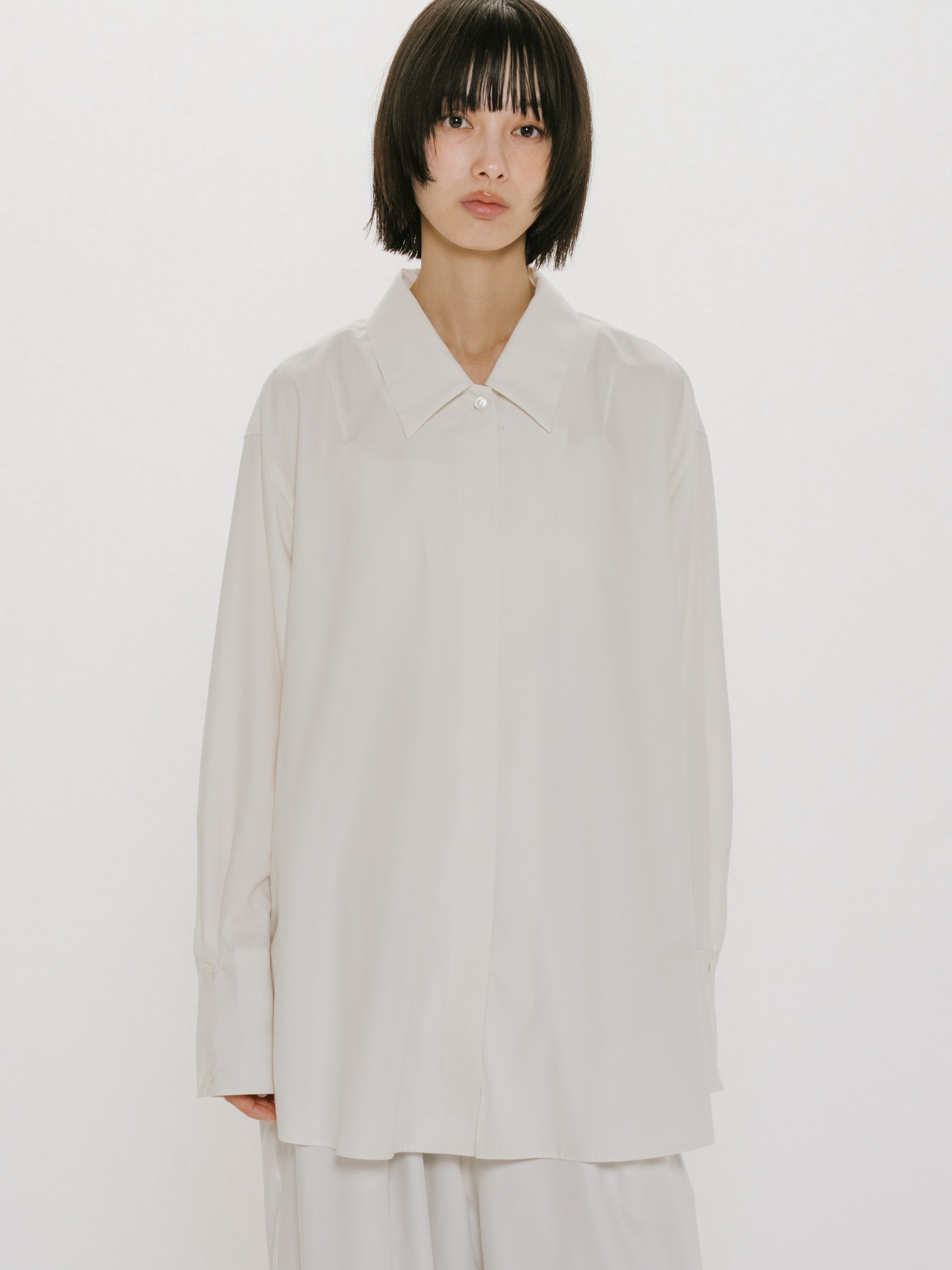 relax long cuffs shirt