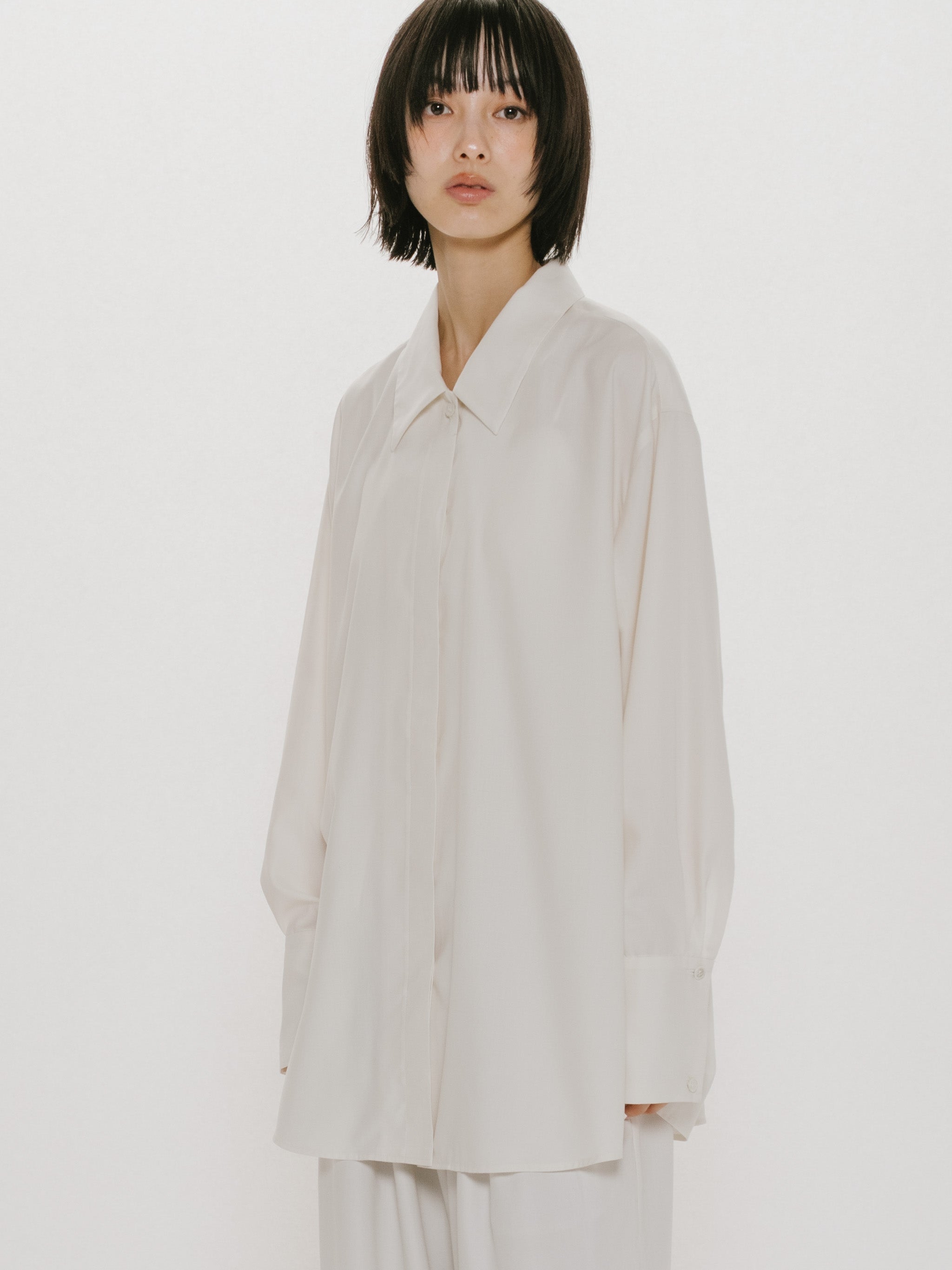 relax long cuffs shirt