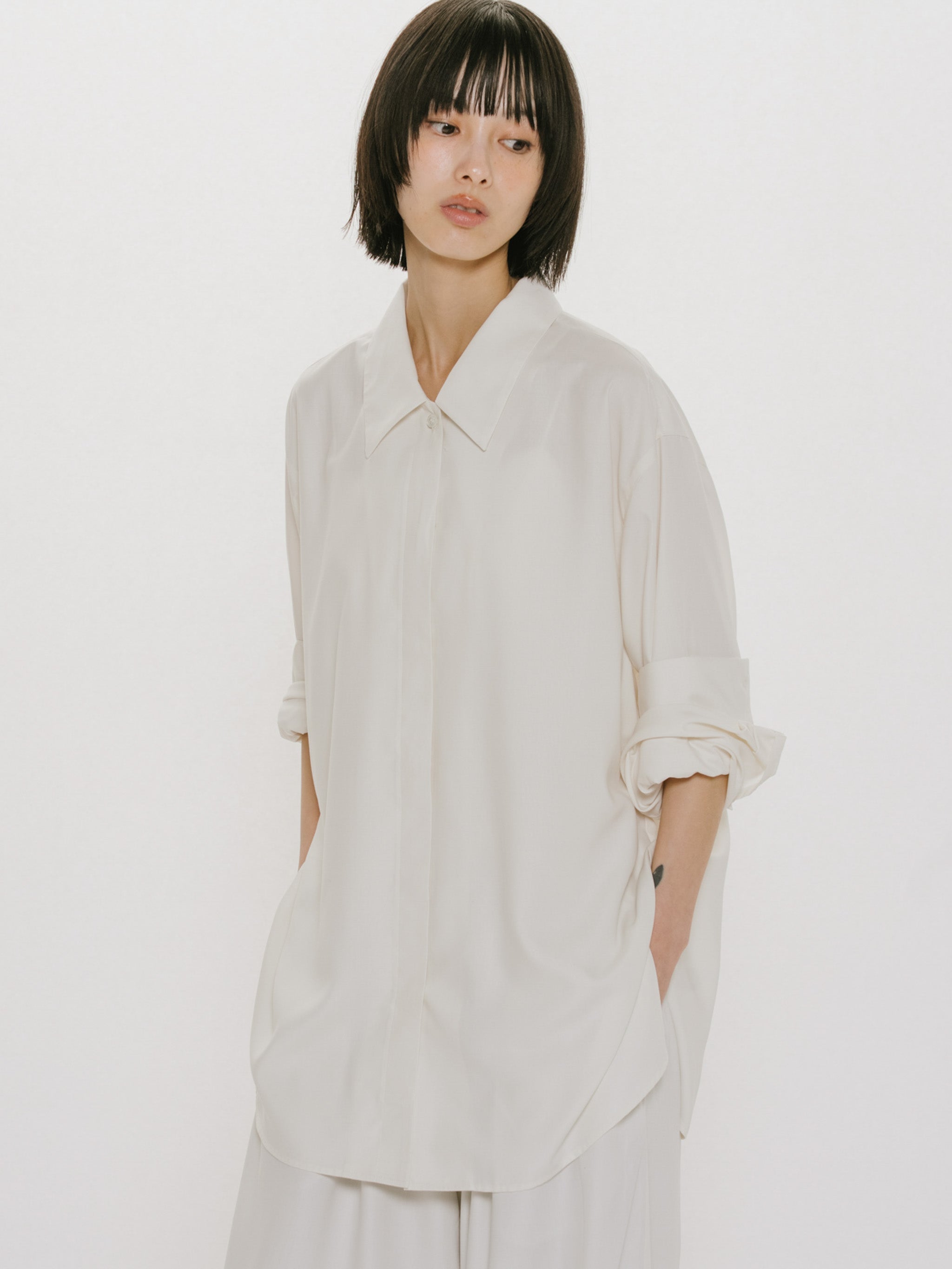 relax long cuffs shirt