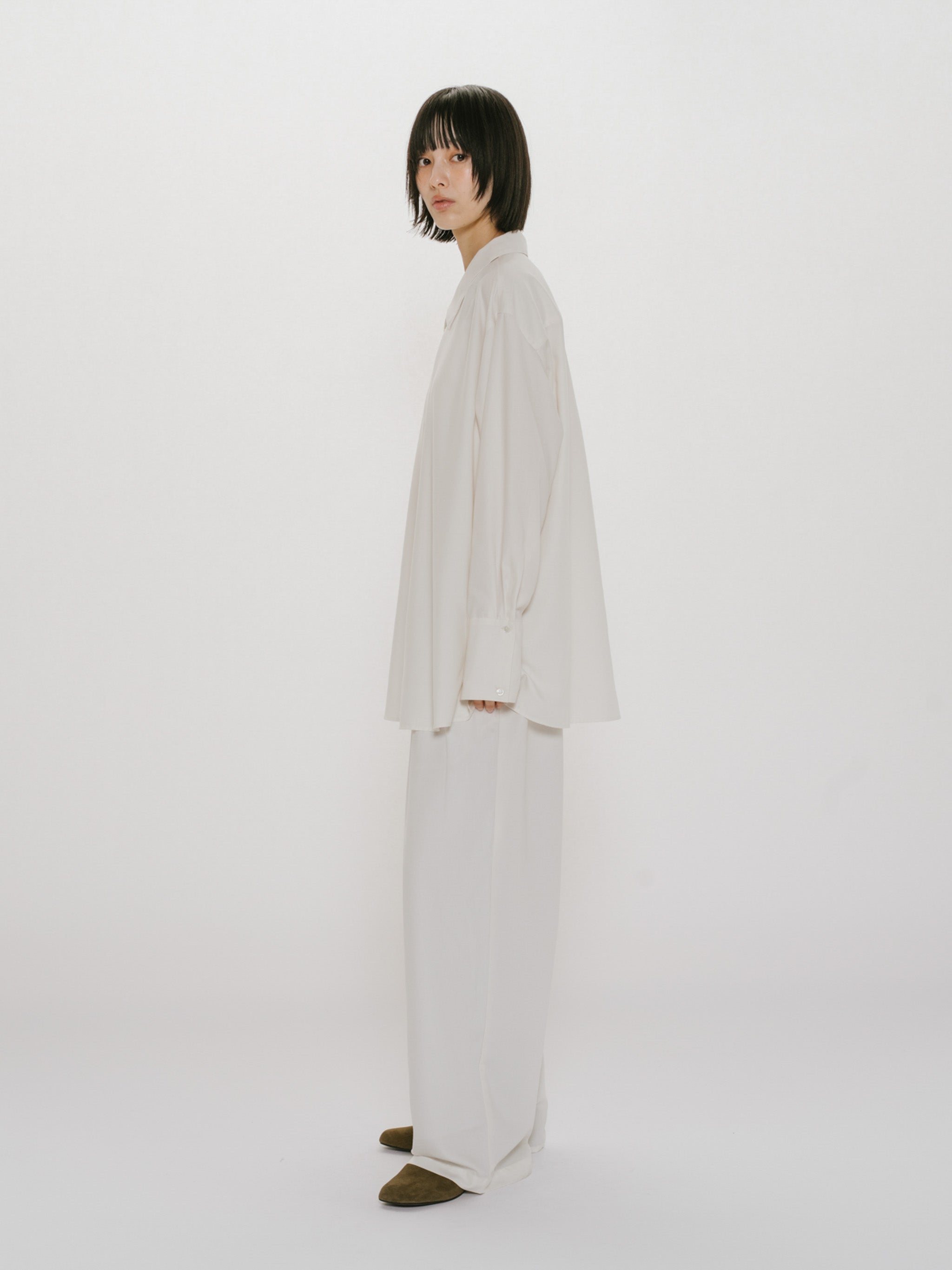 relax long cuffs shirt