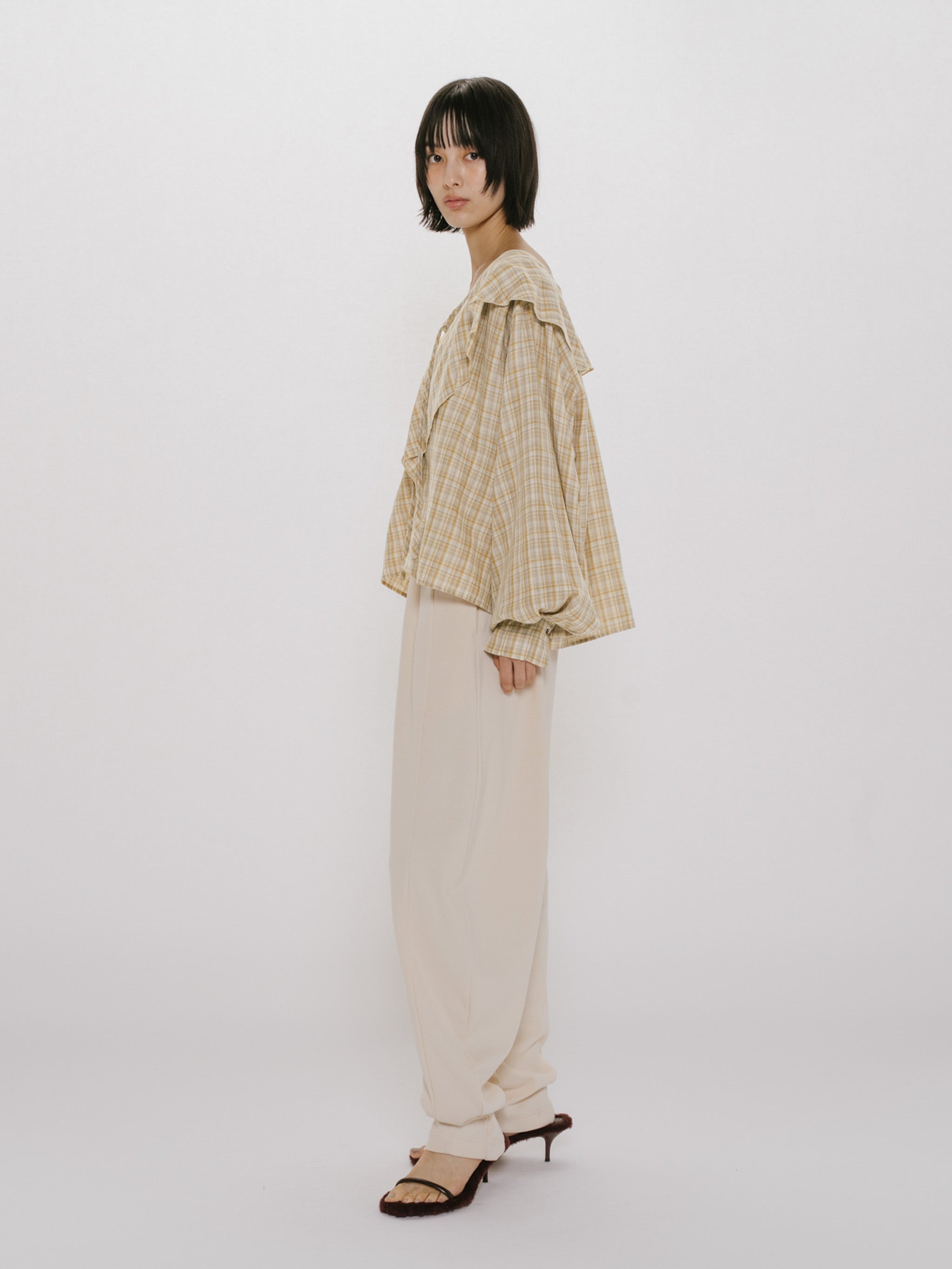 check big frill collar blouse