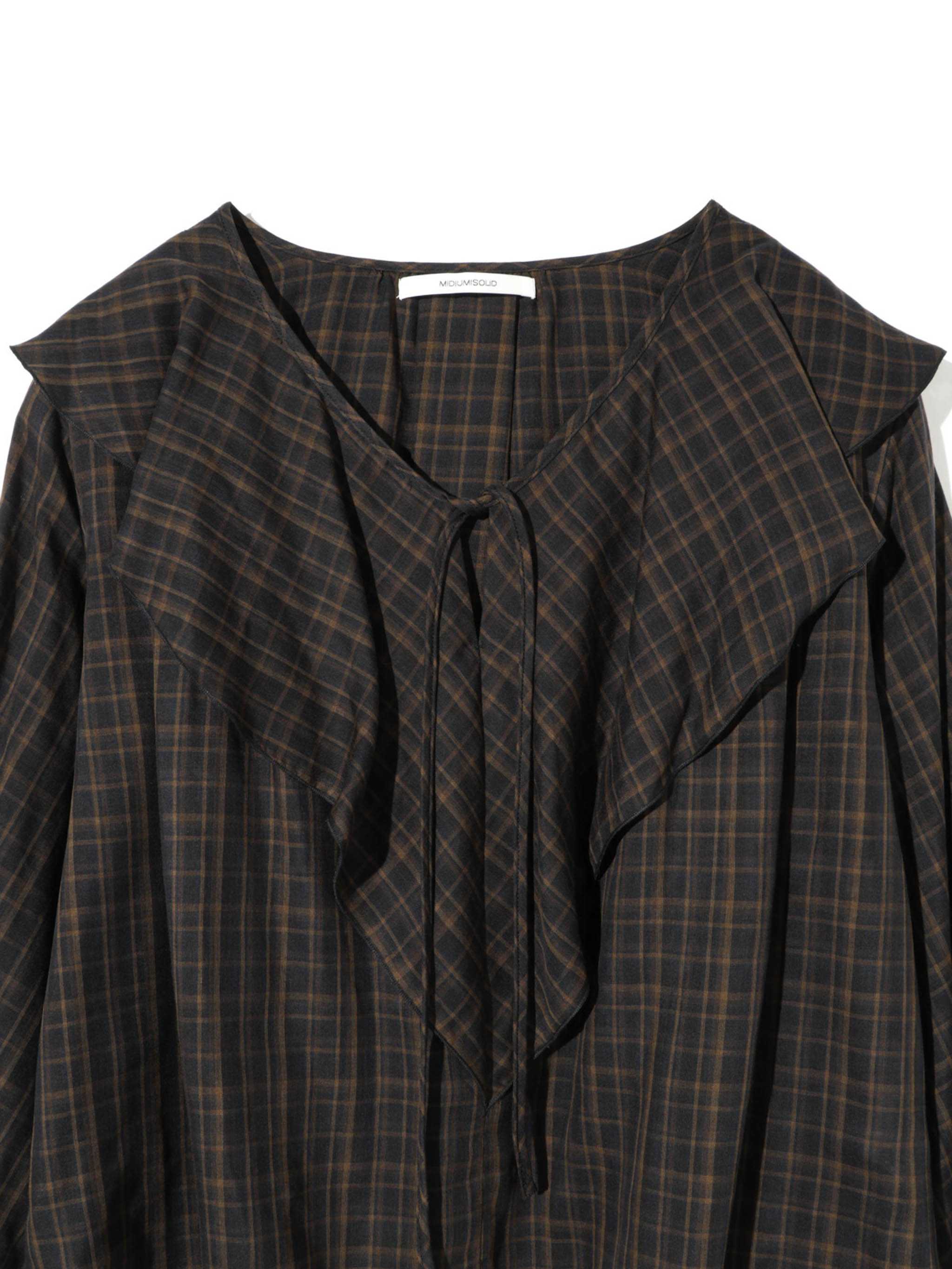 MIDIUMISOLID check big frill collar blouse