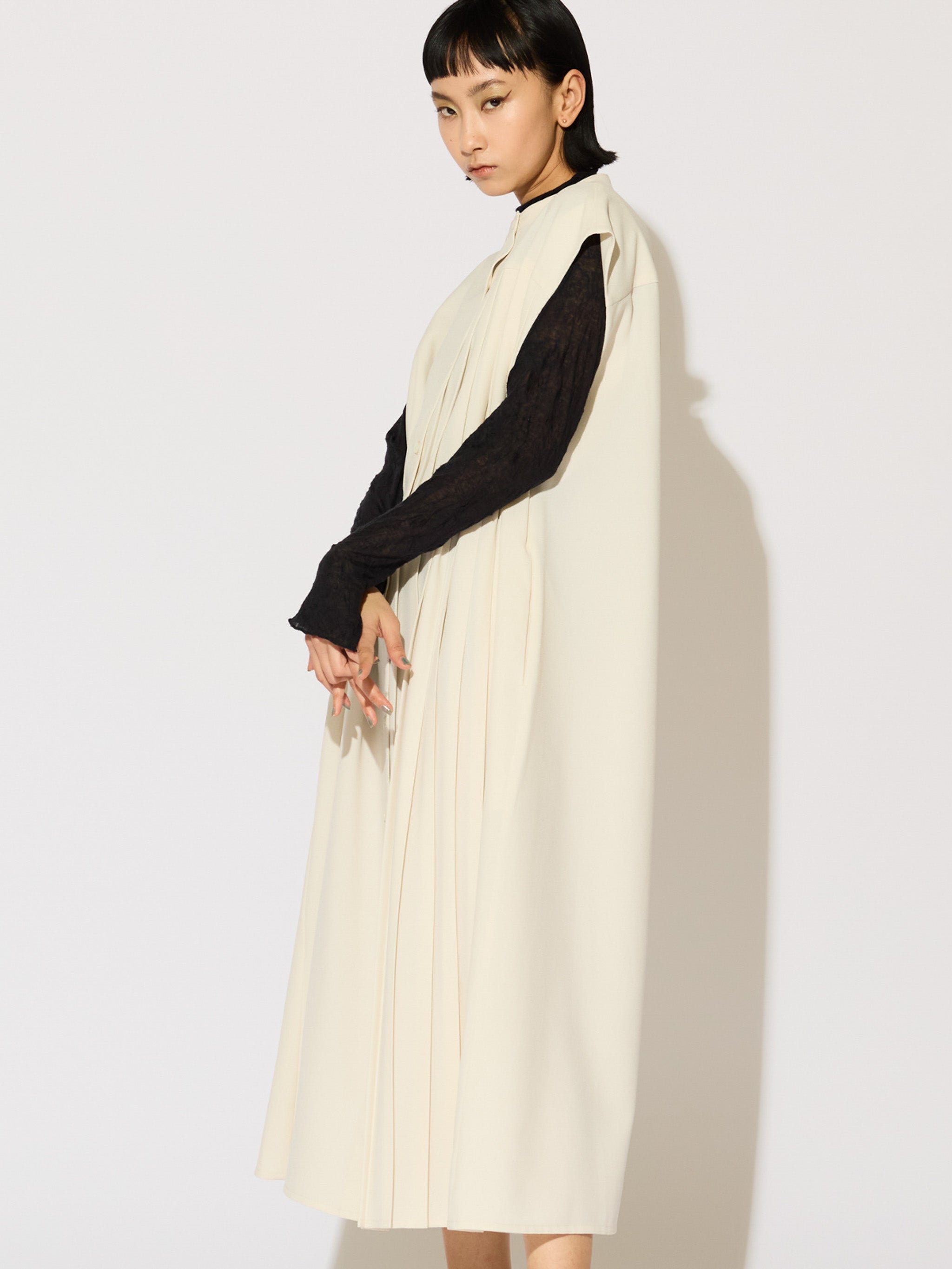 asymmetrical pleated sleeveless dress[A]