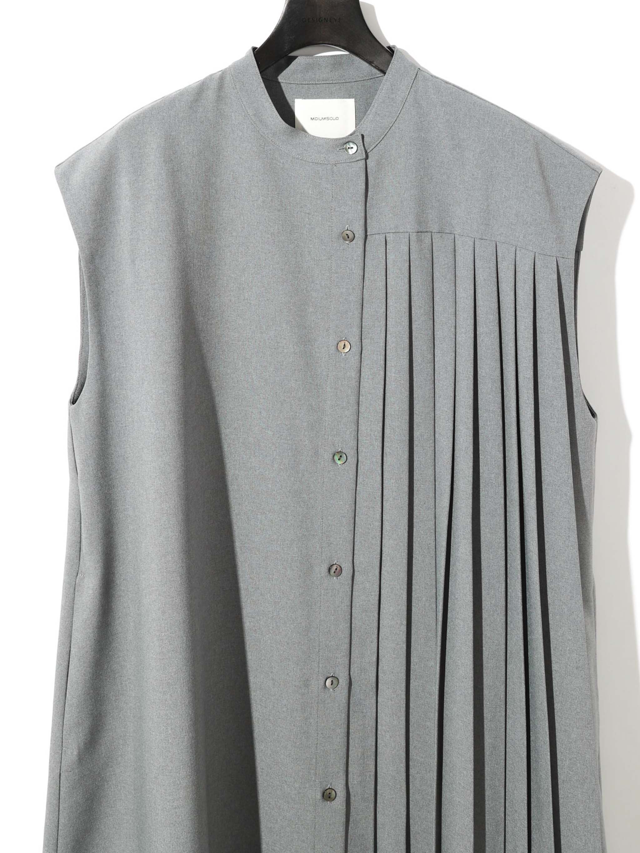 asymmetrical pleated sleeveless dress[A]