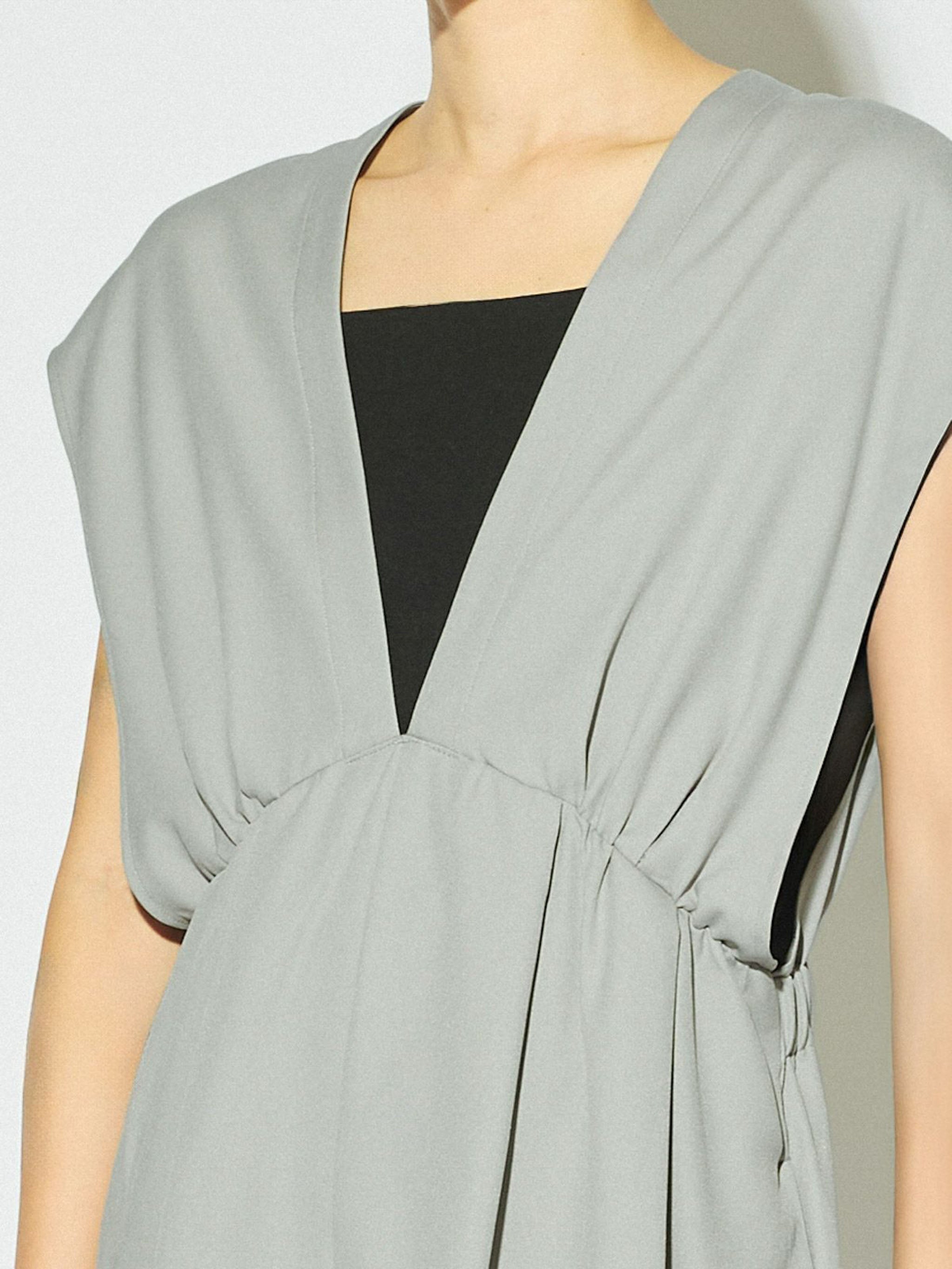 v neck all in one[A]