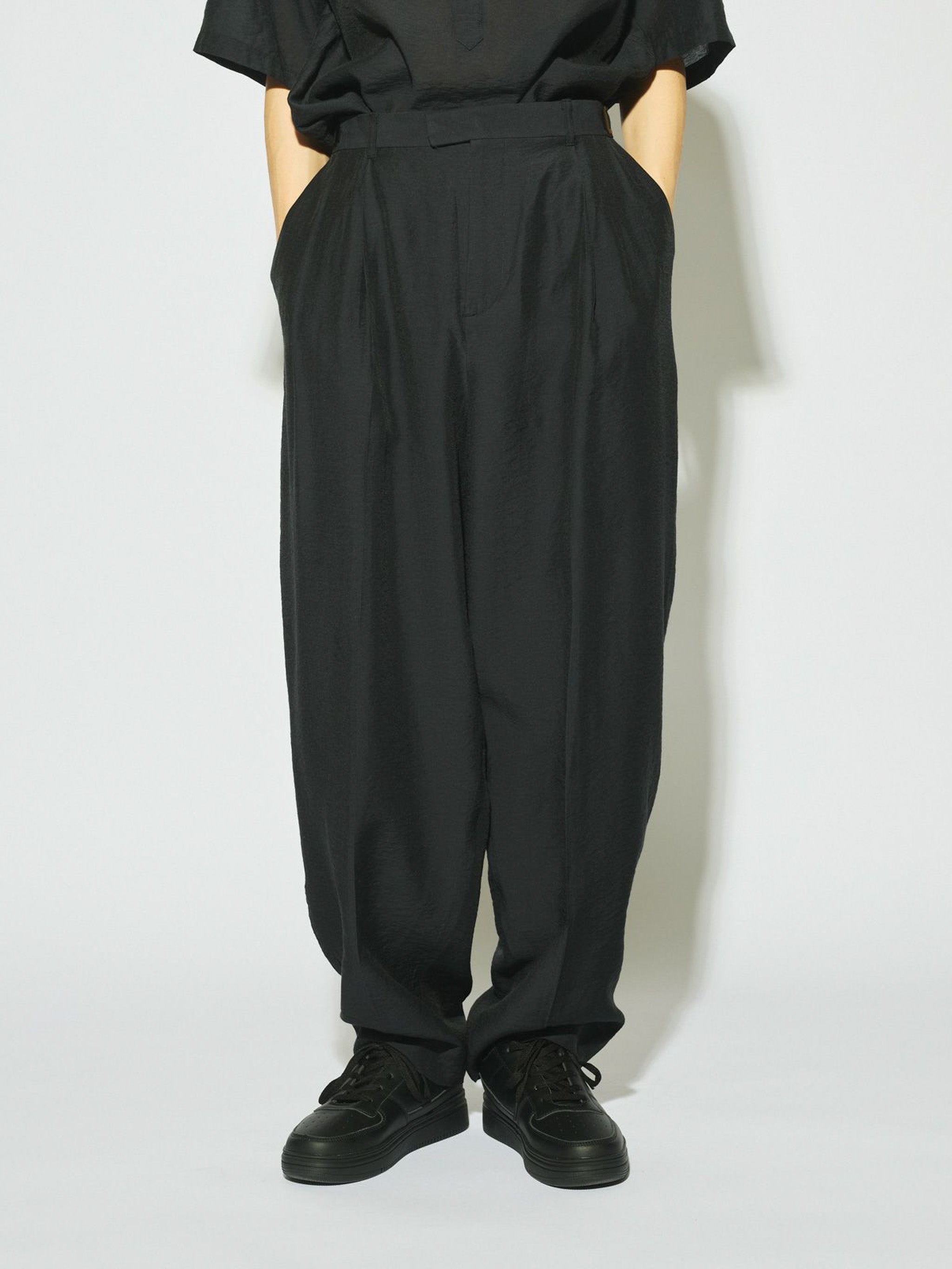 Men’s スラブシアーテーパードパンツ[A]