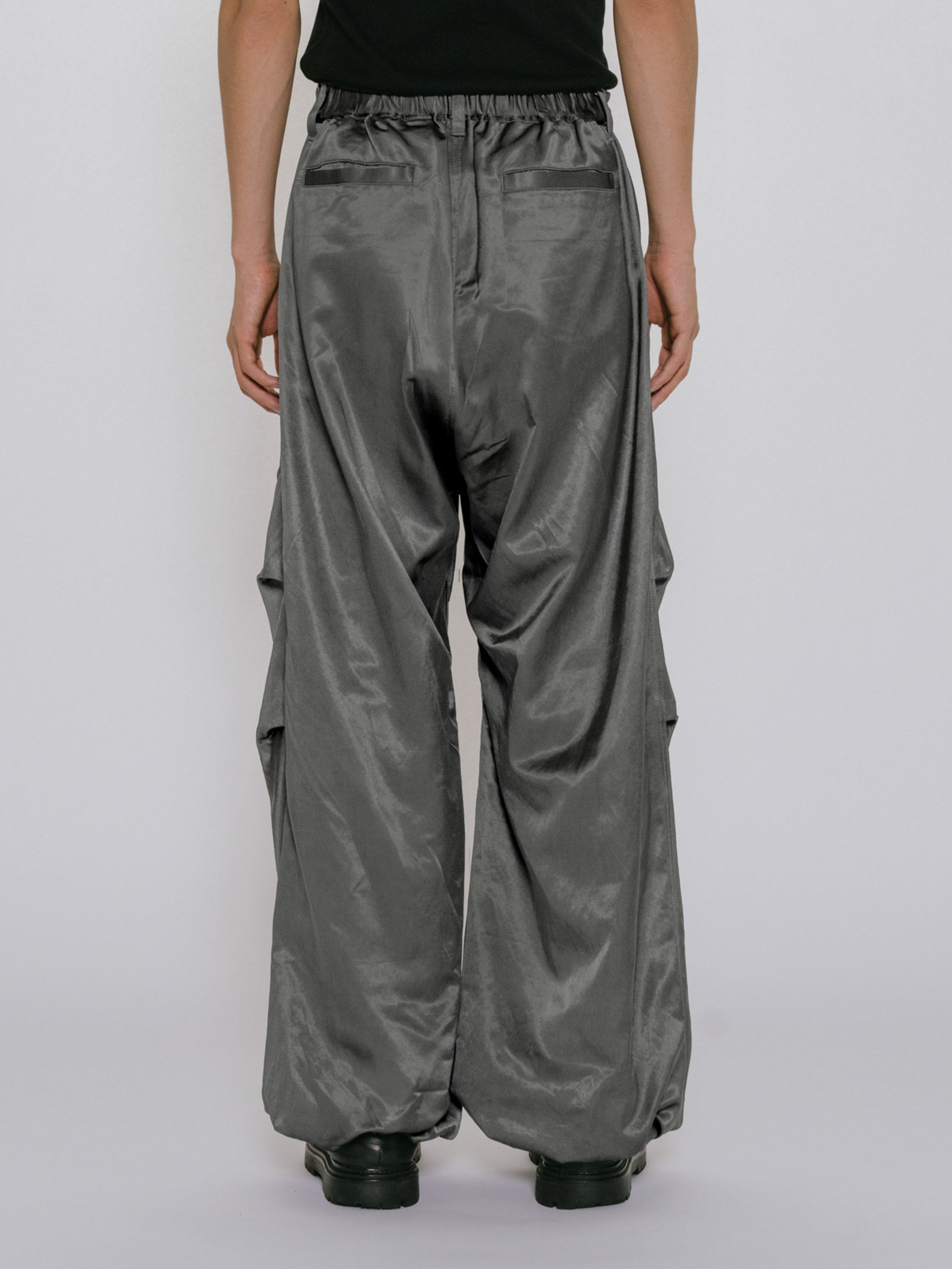 bleach satin parachute PT