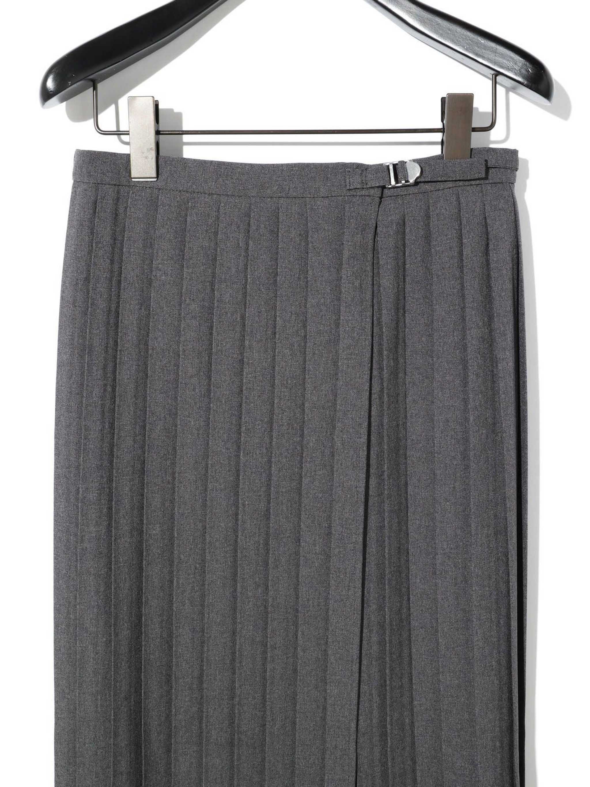 asymmetric hem wrap pleated skirt