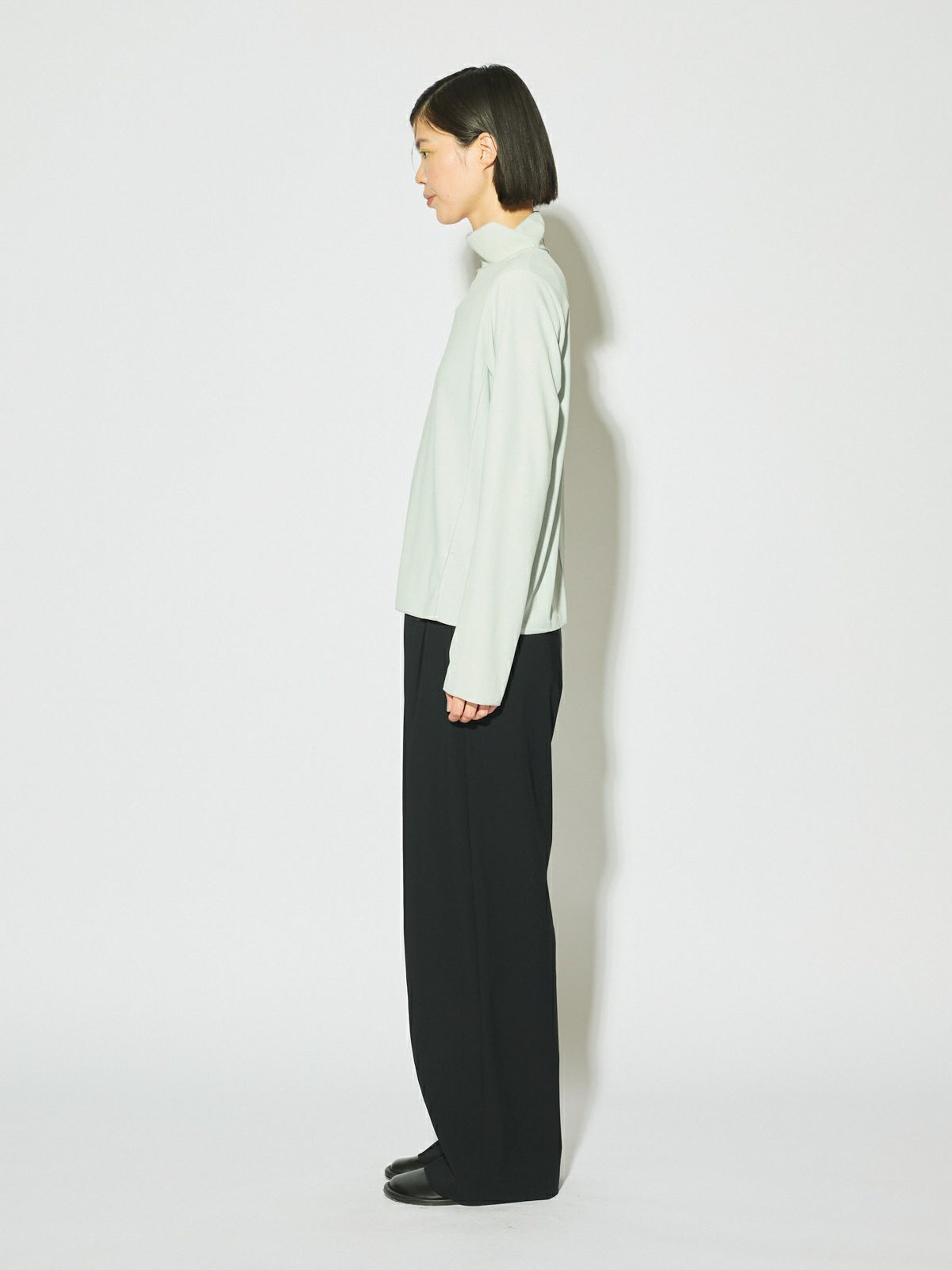 ストレッチストレートパンツ[A]