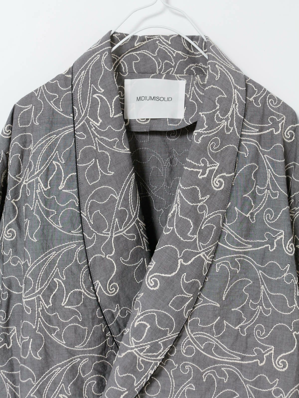 embroidered shawl collar jacket