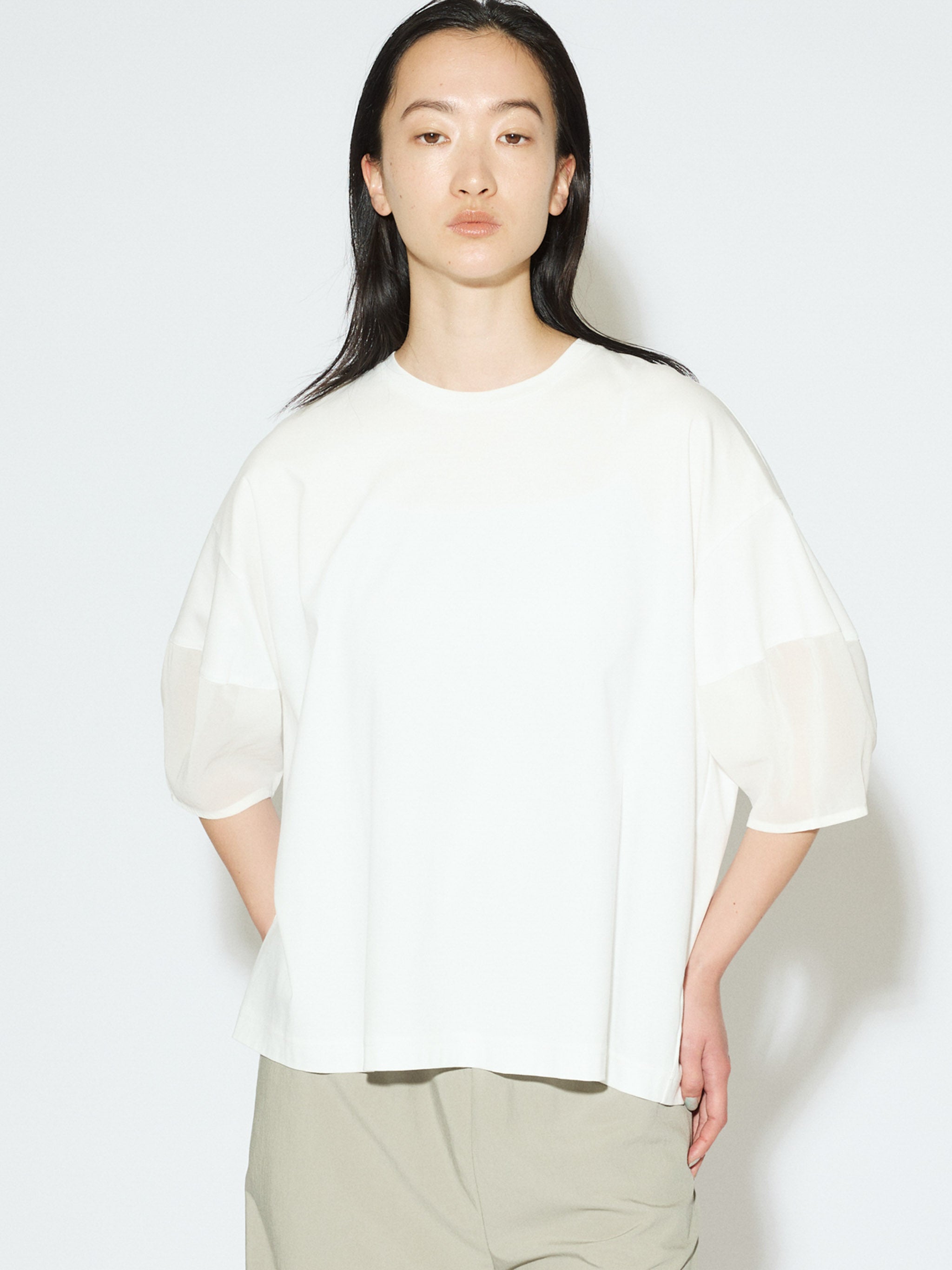 sheer sleeve conscious T[A]