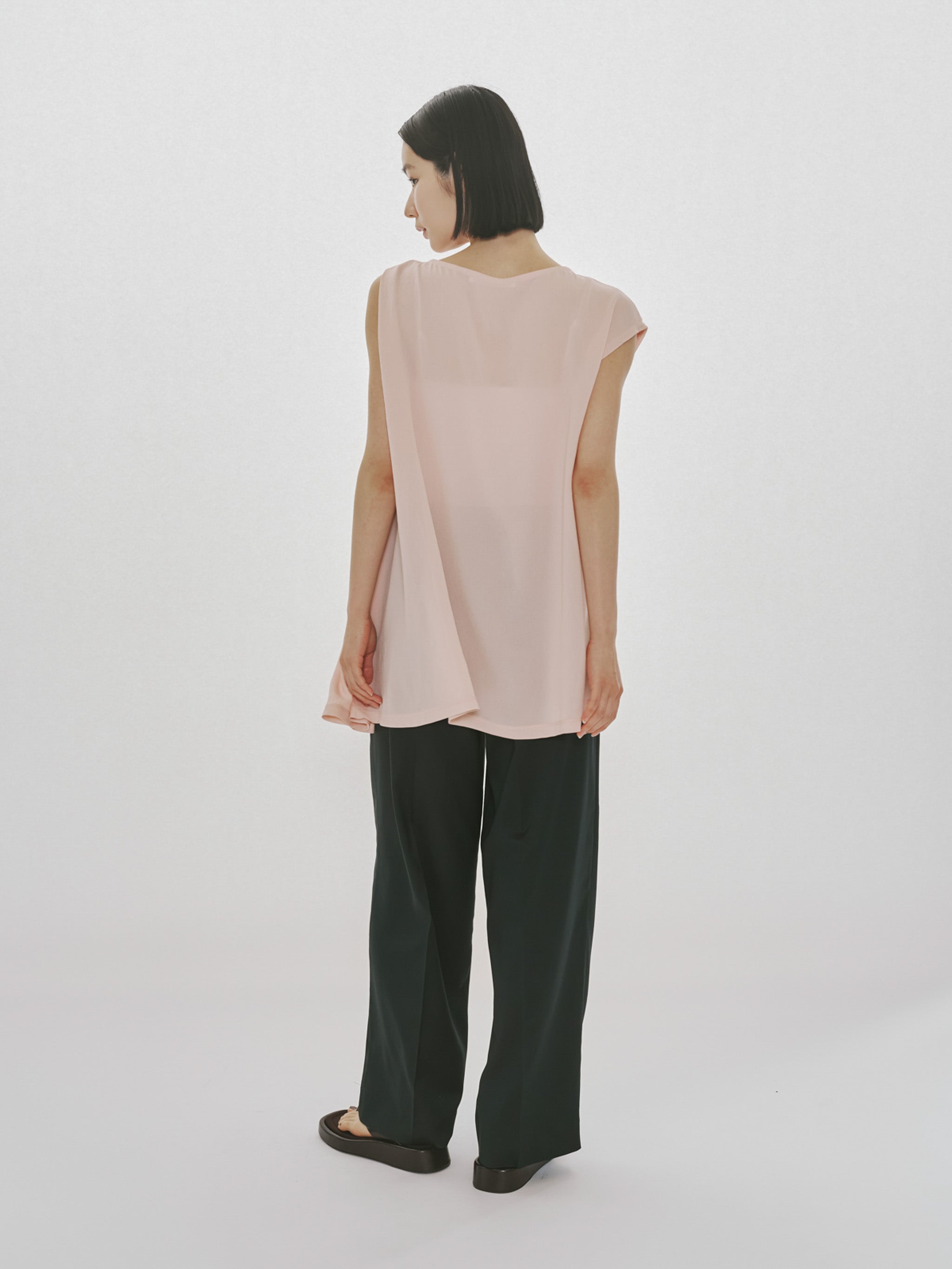 asymmetry flared pullover