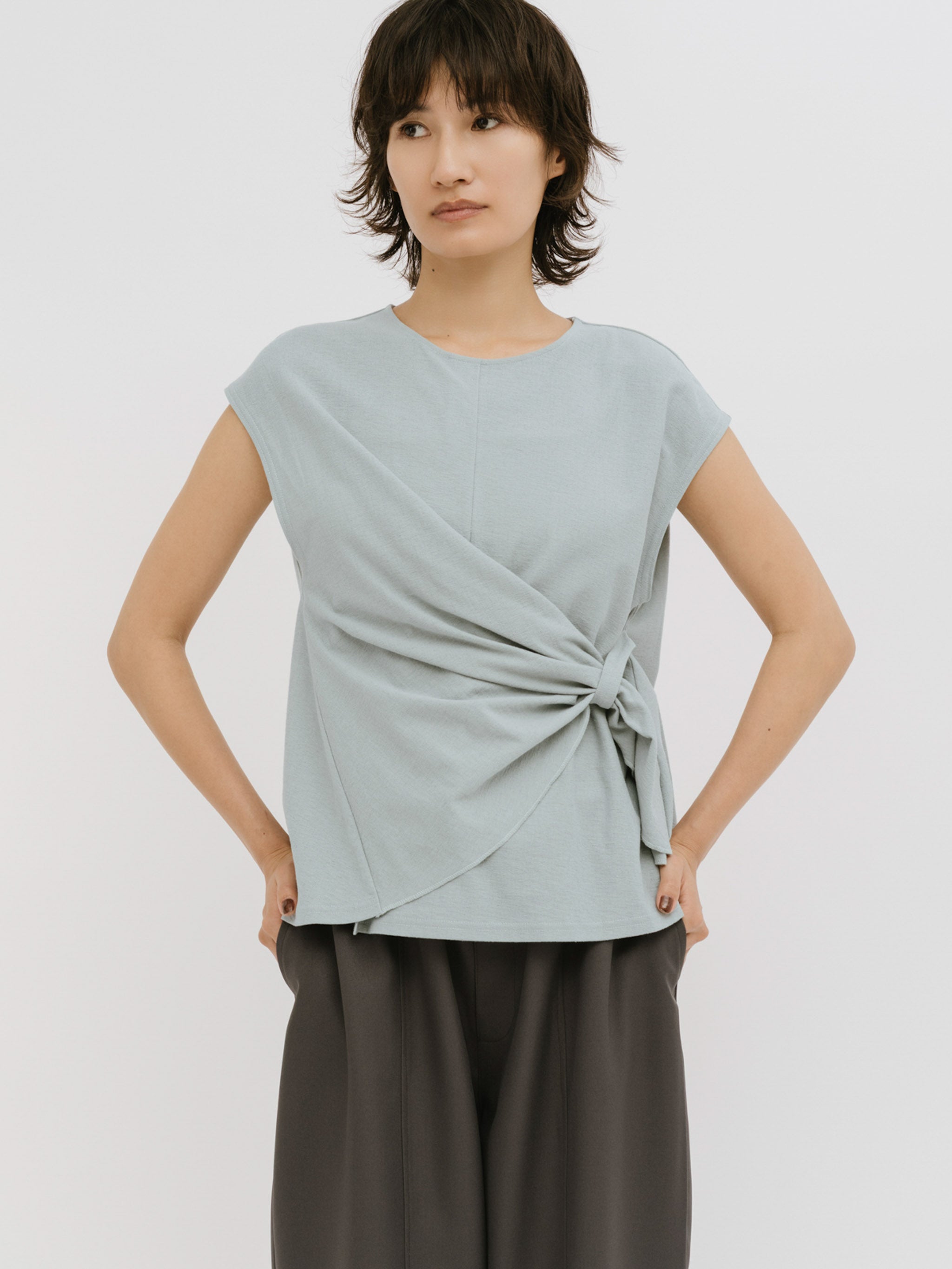 drape twist sleeveless