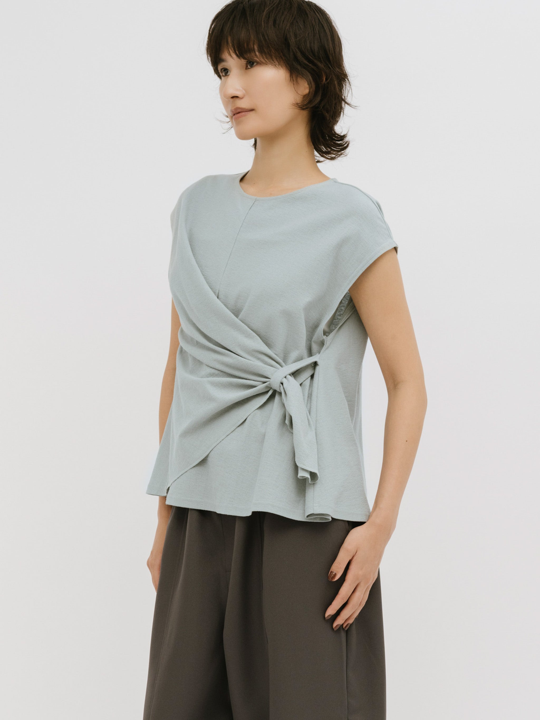 drape twist sleeveless
