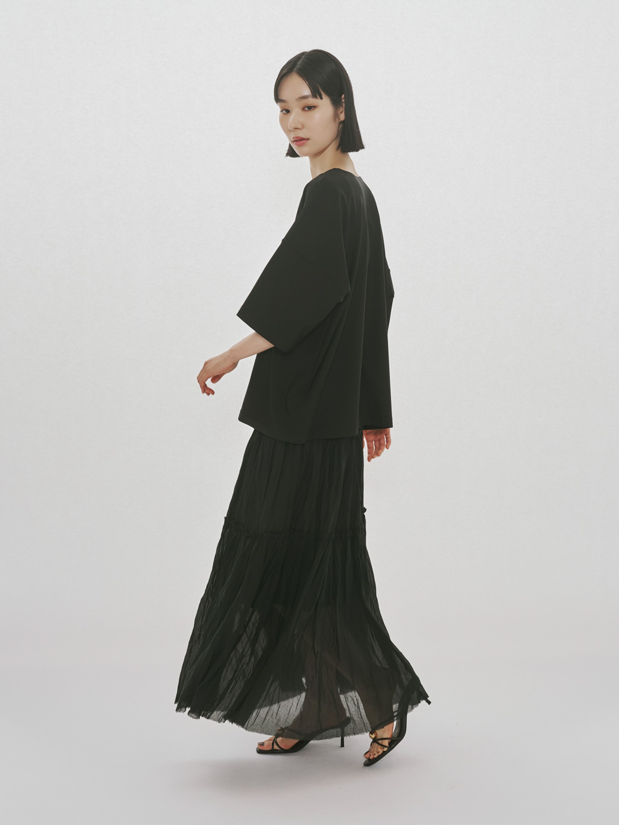essential wide T