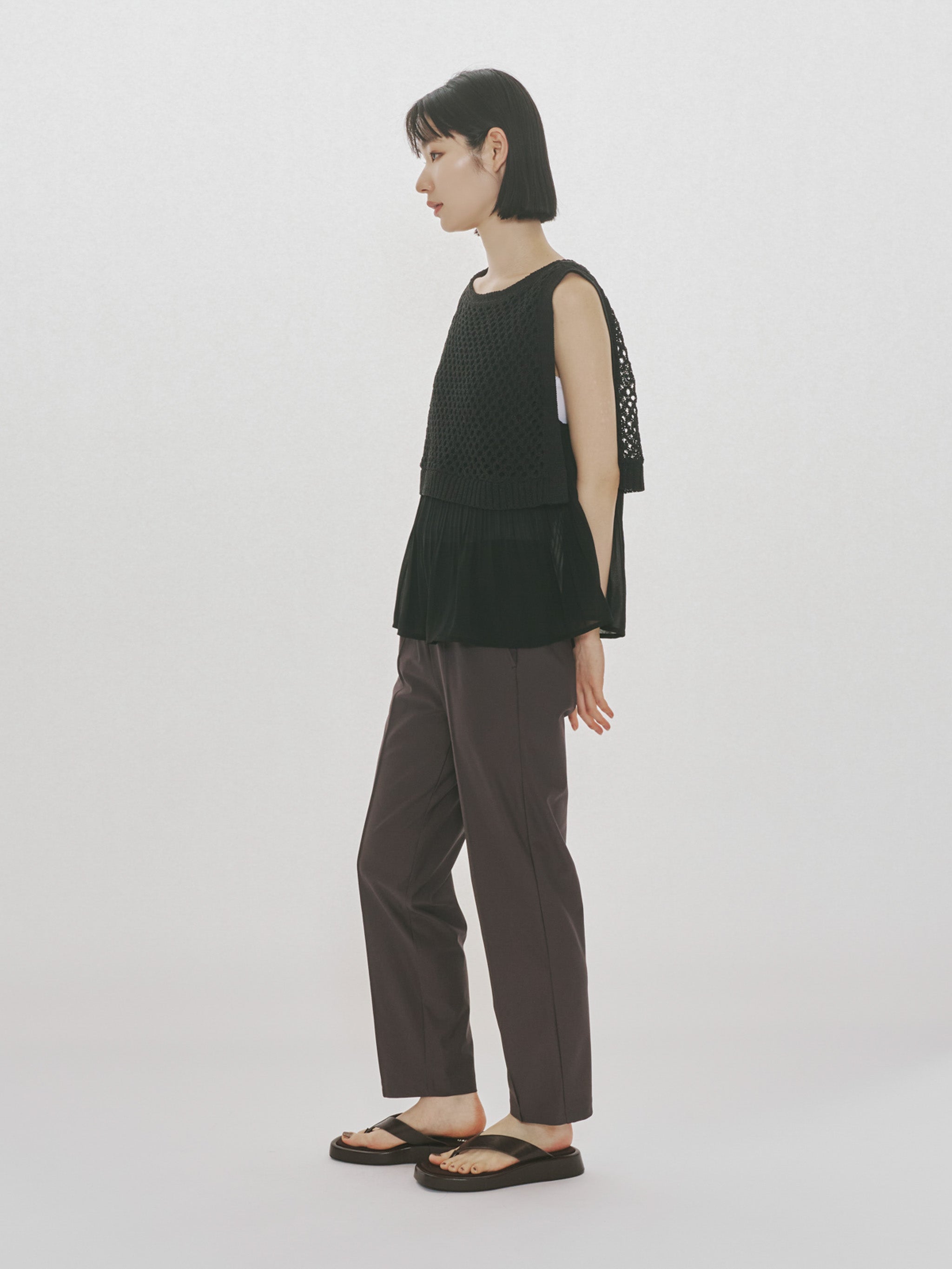 woven pleated layered vest
