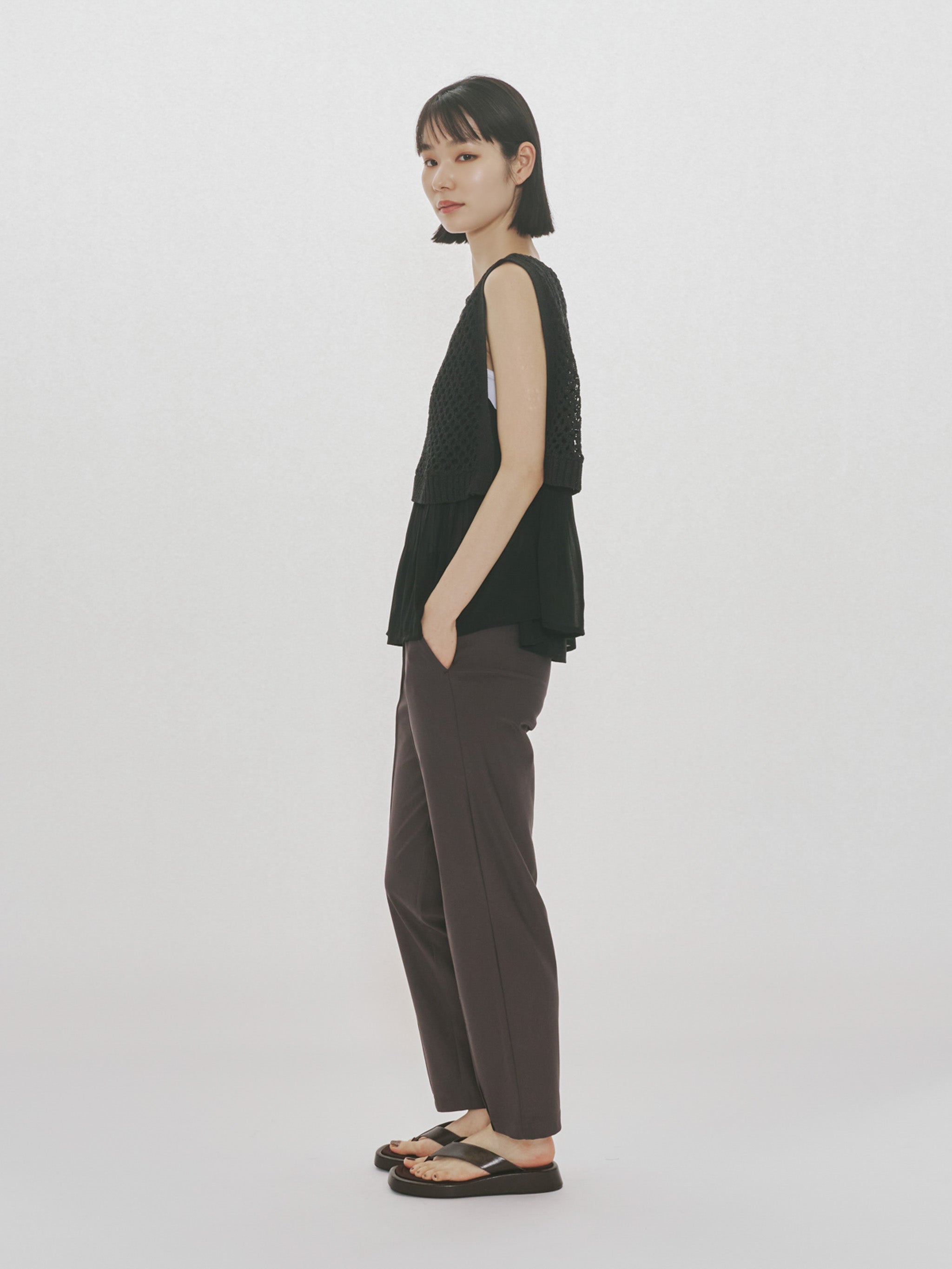 woven pleated layered vest