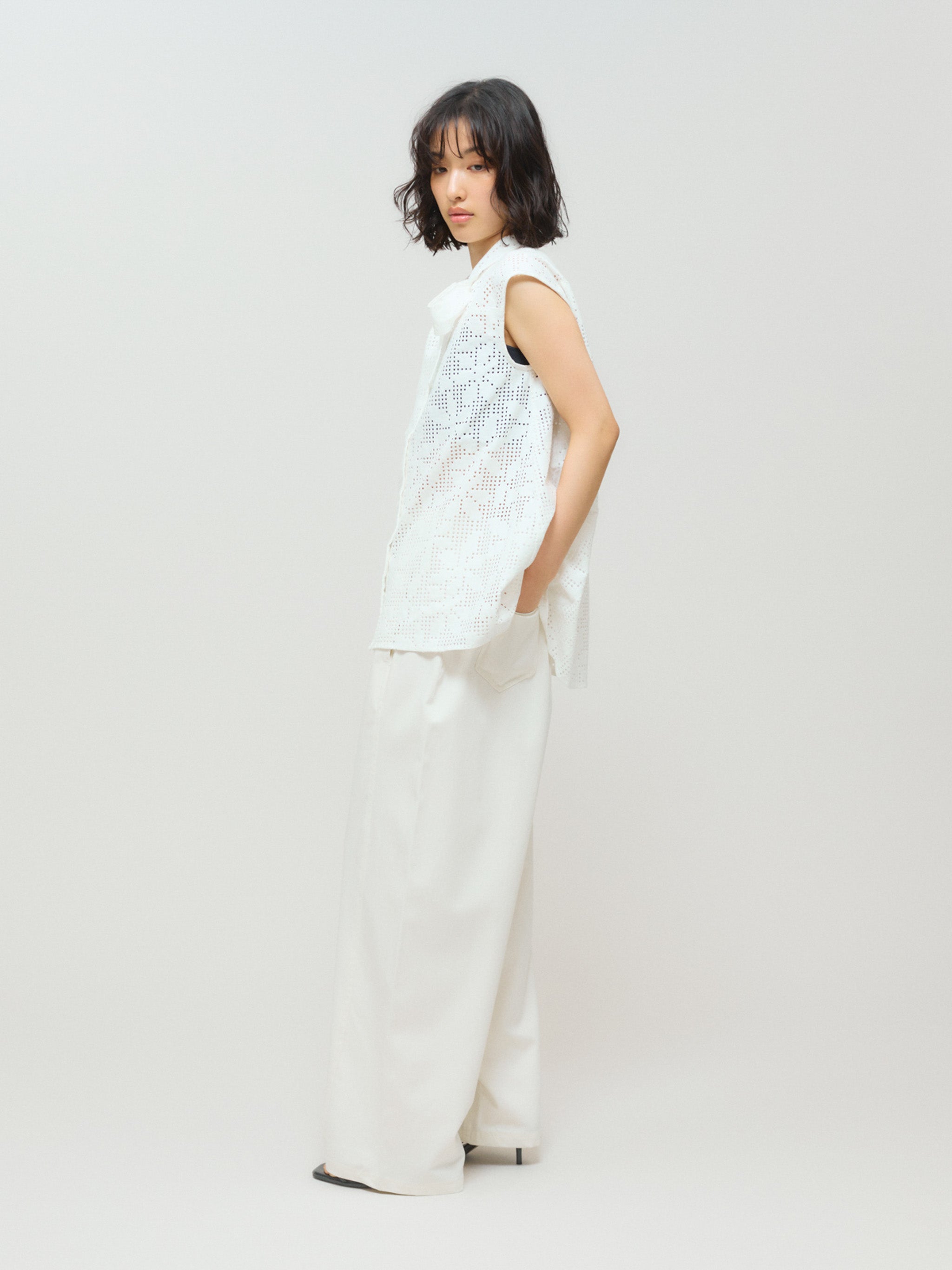 lace bow tie no sleeve blouse[A]