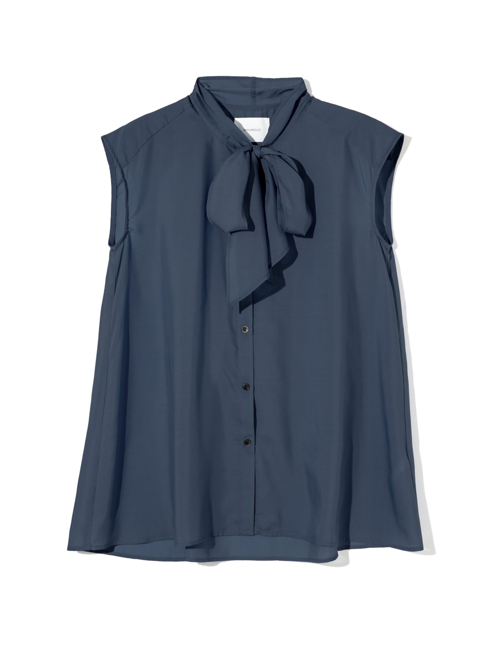 ribbon tie no sleeve blouse