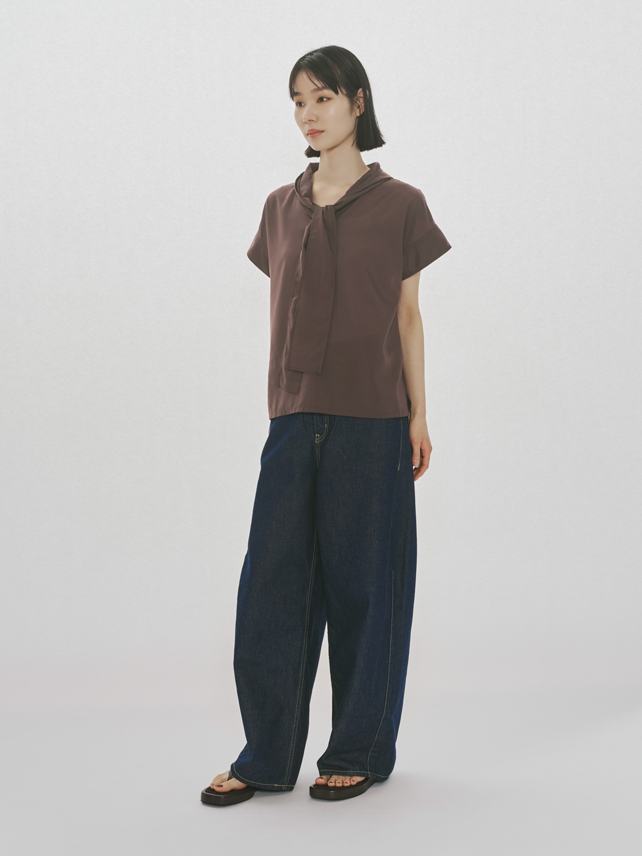 hooded tie wide pullover