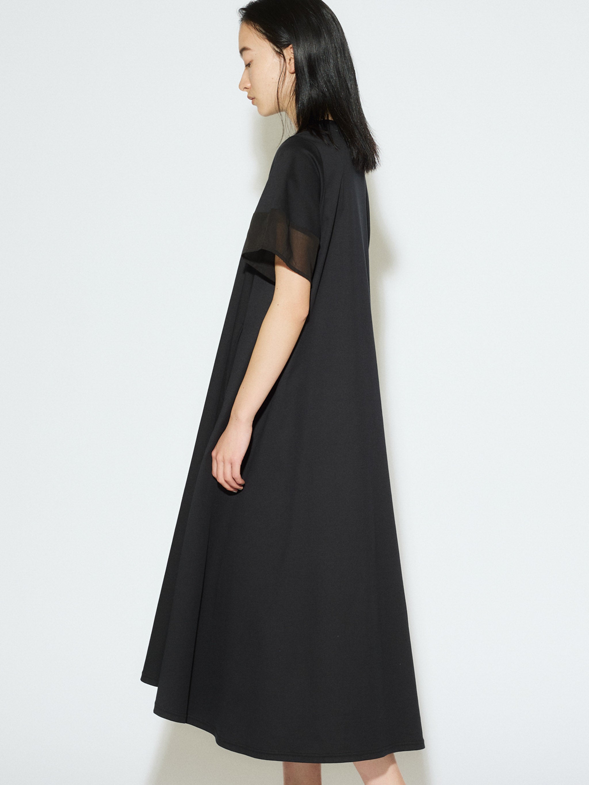 sleeve-switching A-line dress[A]