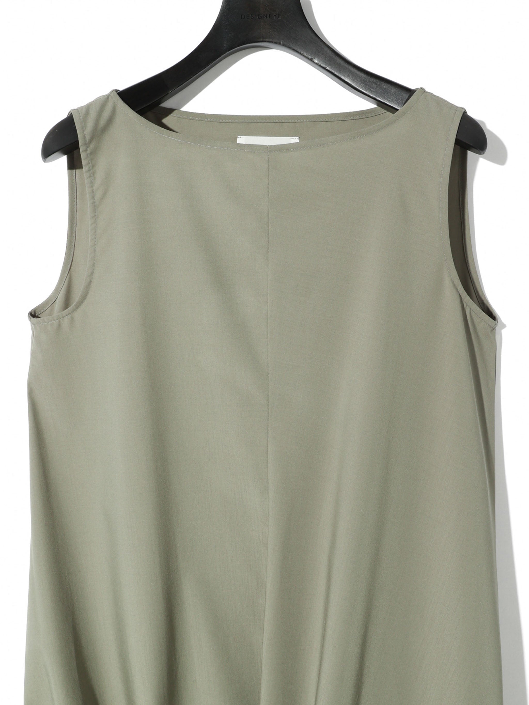 sleeveless twist hem onepiece