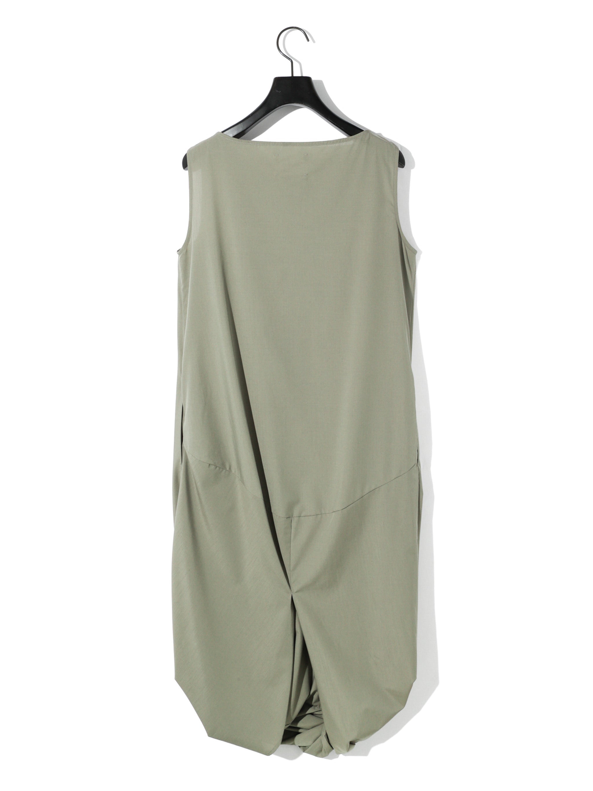 sleeveless twist hem onepiece